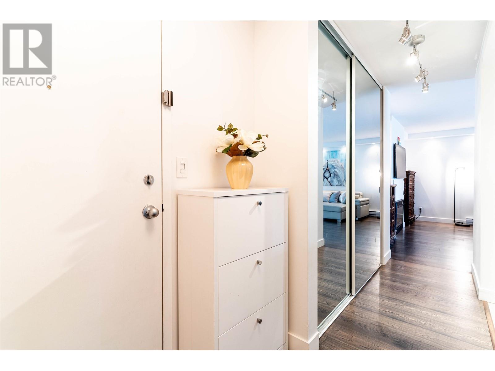 208 4101 Yew Street, Vancouver, British Columbia  V6L 3B7 - Photo 7 - R2814201