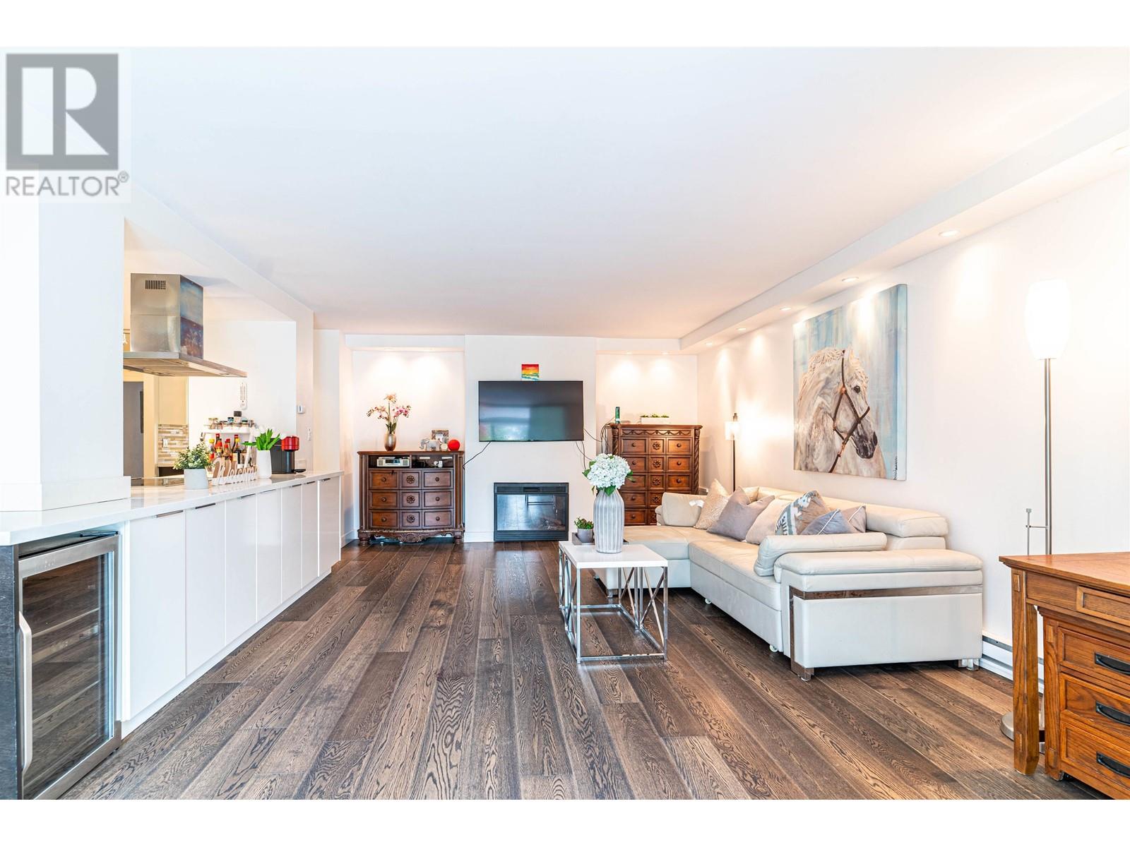 208 4101 Yew Street, Vancouver, British Columbia  V6L 3B7 - Photo 11 - R2814201