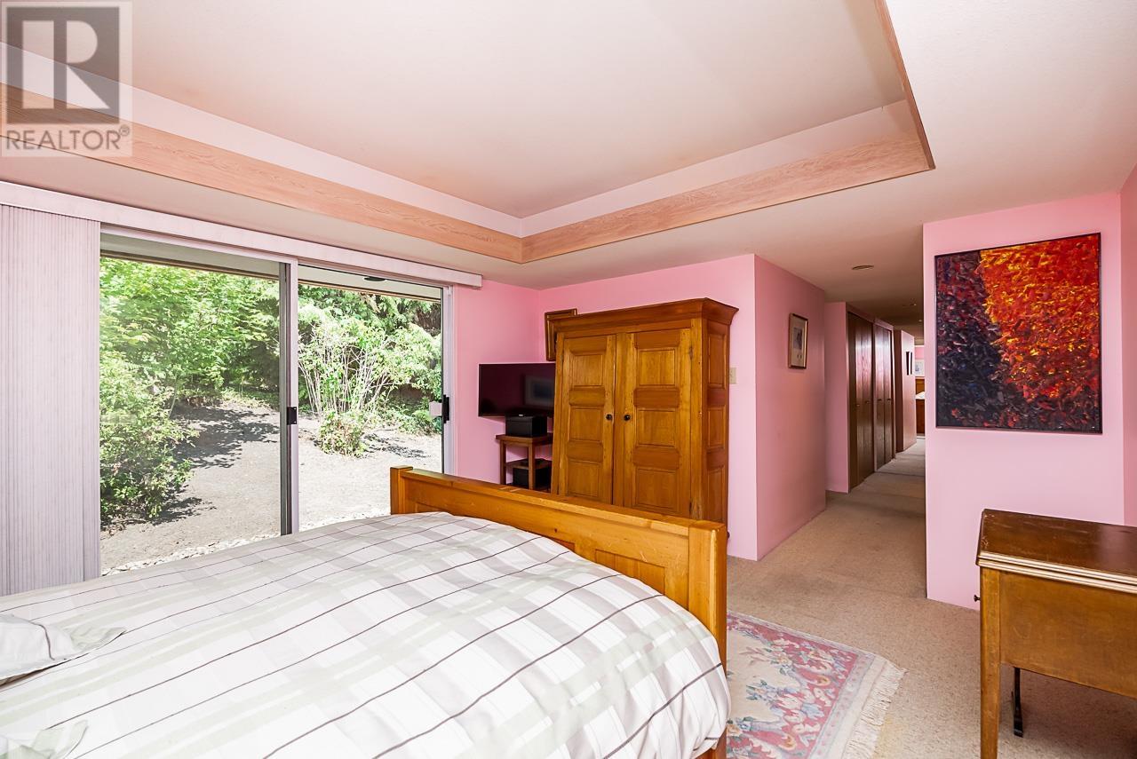 405 Bury Lane, West Vancouver, British Columbia  V7S 1K4 - Photo 12 - R2814352