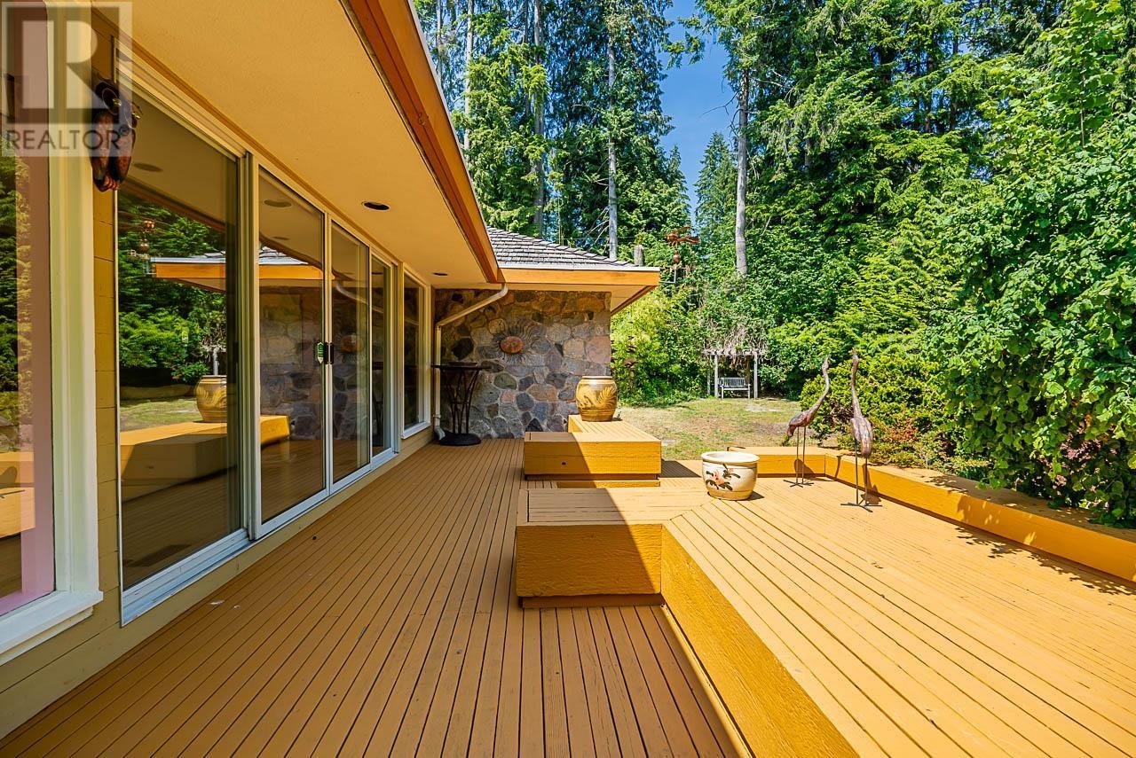 405 Bury Lane, West Vancouver, British Columbia  V7S 1K4 - Photo 23 - R2814352