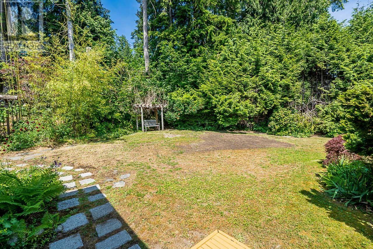 405 Bury Lane, West Vancouver, British Columbia  V7S 1K4 - Photo 26 - R2814352
