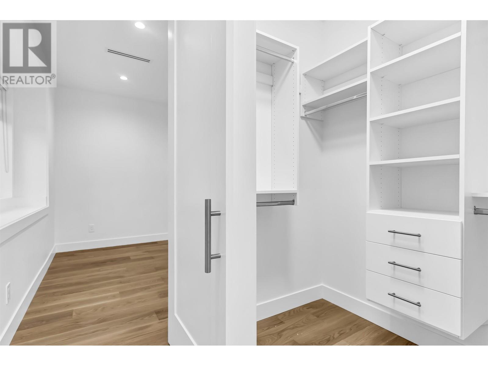 7506 S Prince Edward Street, Vancouver, British Columbia  V5X 3R3 - Photo 14 - R2813334
