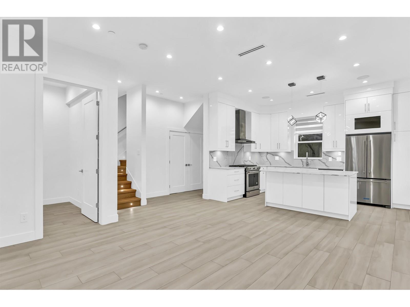 7506 S Prince Edward Street, Vancouver, British Columbia  V5X 3R3 - Photo 7 - R2813334