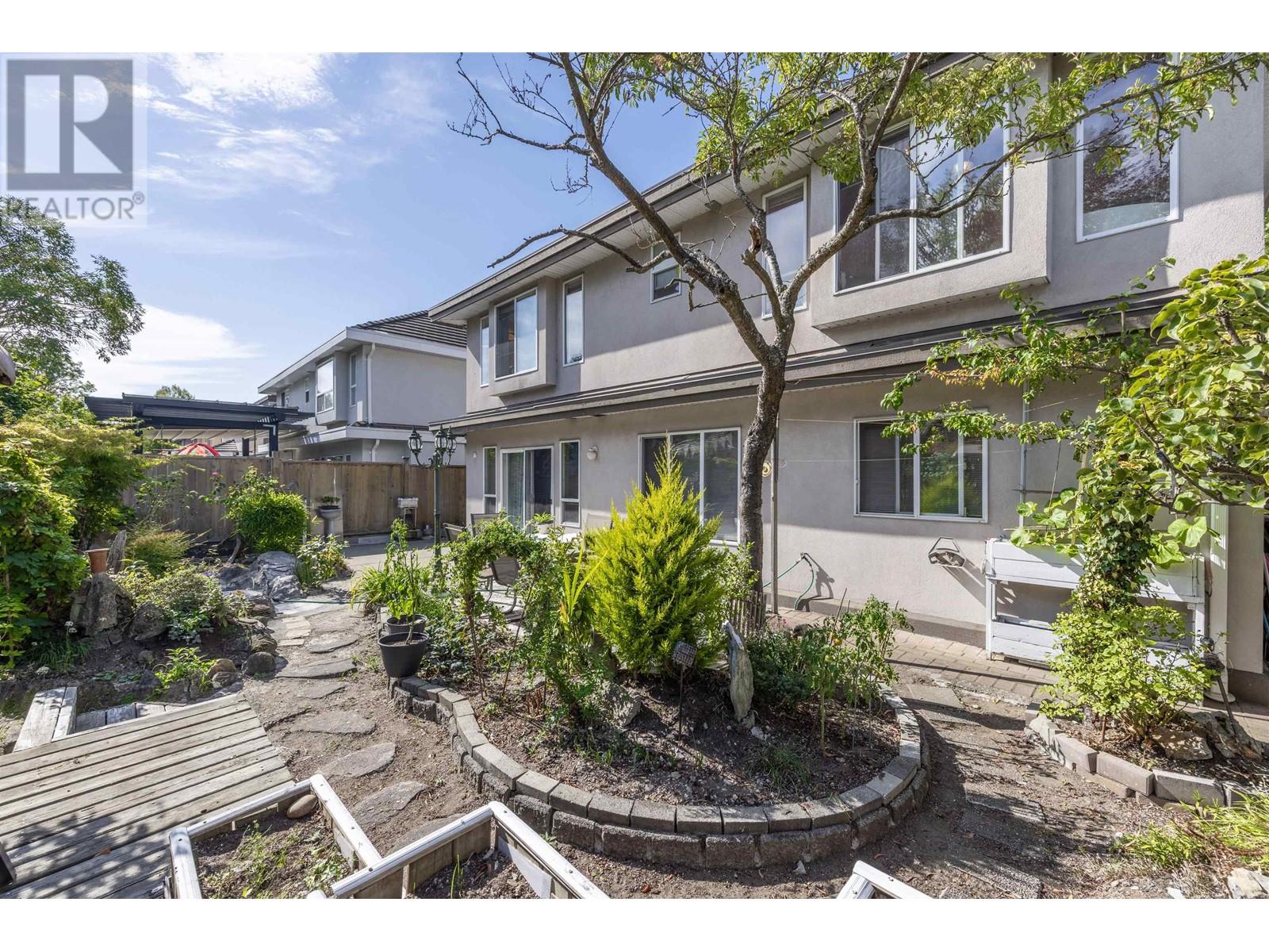 1332 Rama Avenue, New Westminster, British Columbia  V3M 6T6 - Photo 36 - R2814372