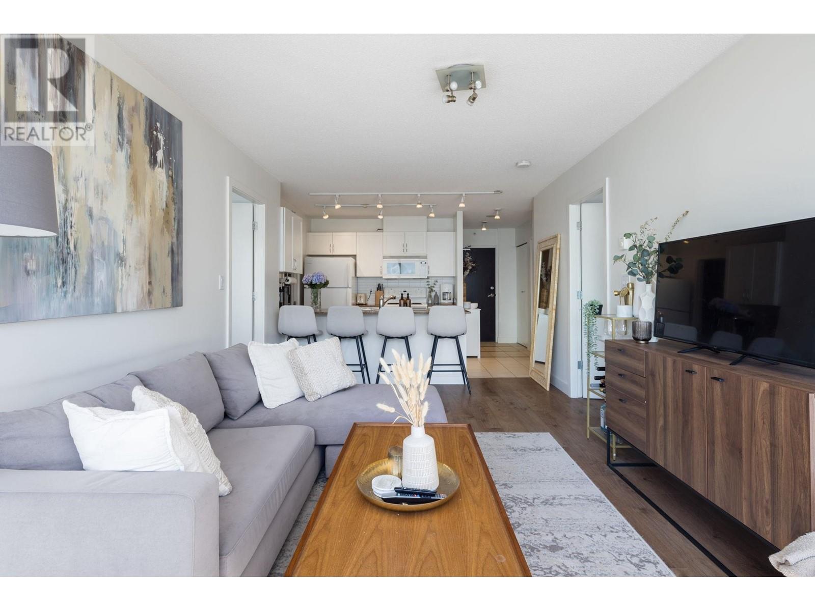 605 933 Hornby Street, Vancouver, British Columbia  V6Z 3G4 - Photo 3 - R2813953