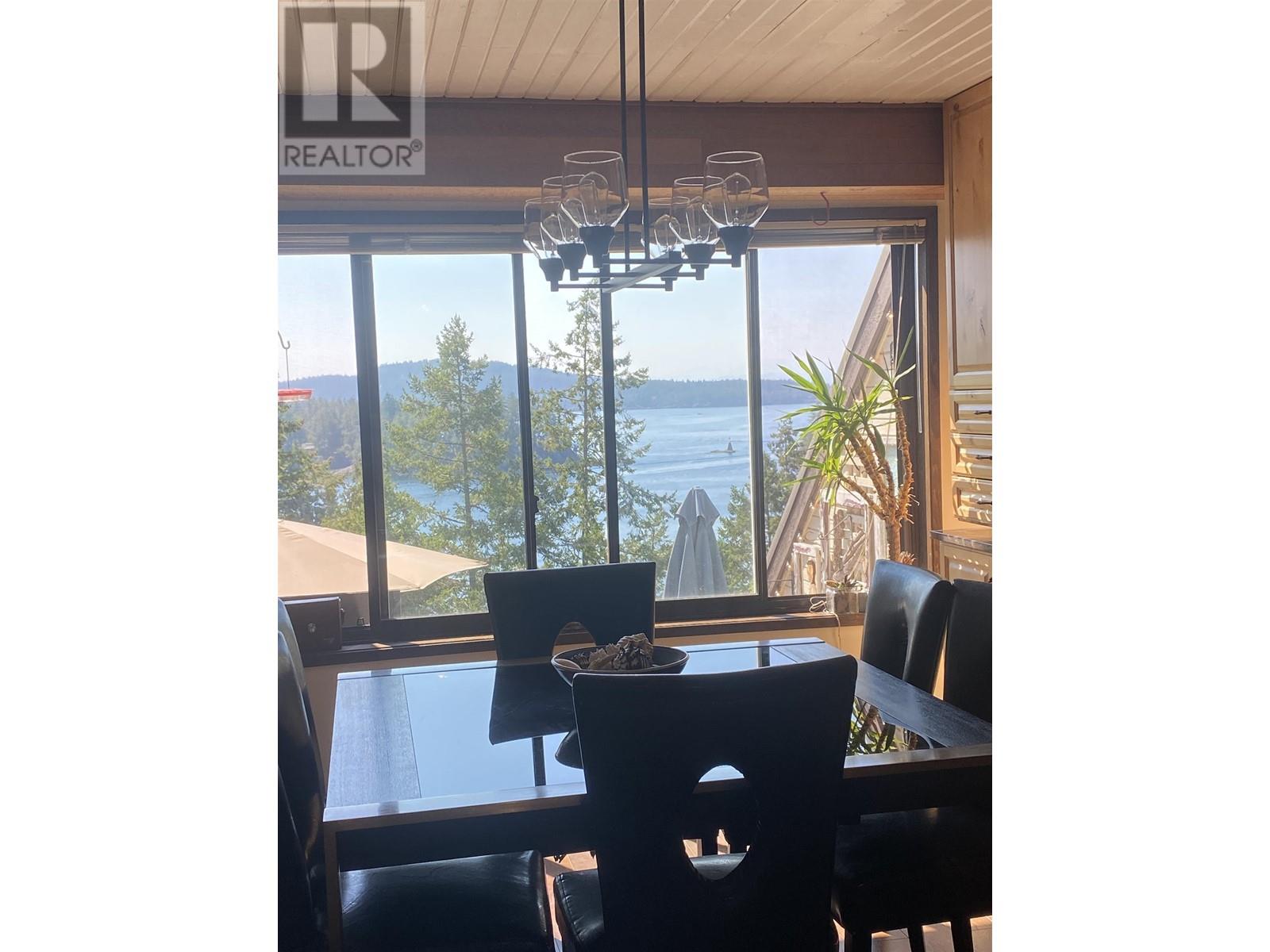 20 5471 Secret Cove Road, Halfmoon Bay, British Columbia  V7Z 1G8 - Photo 3 - R2770254