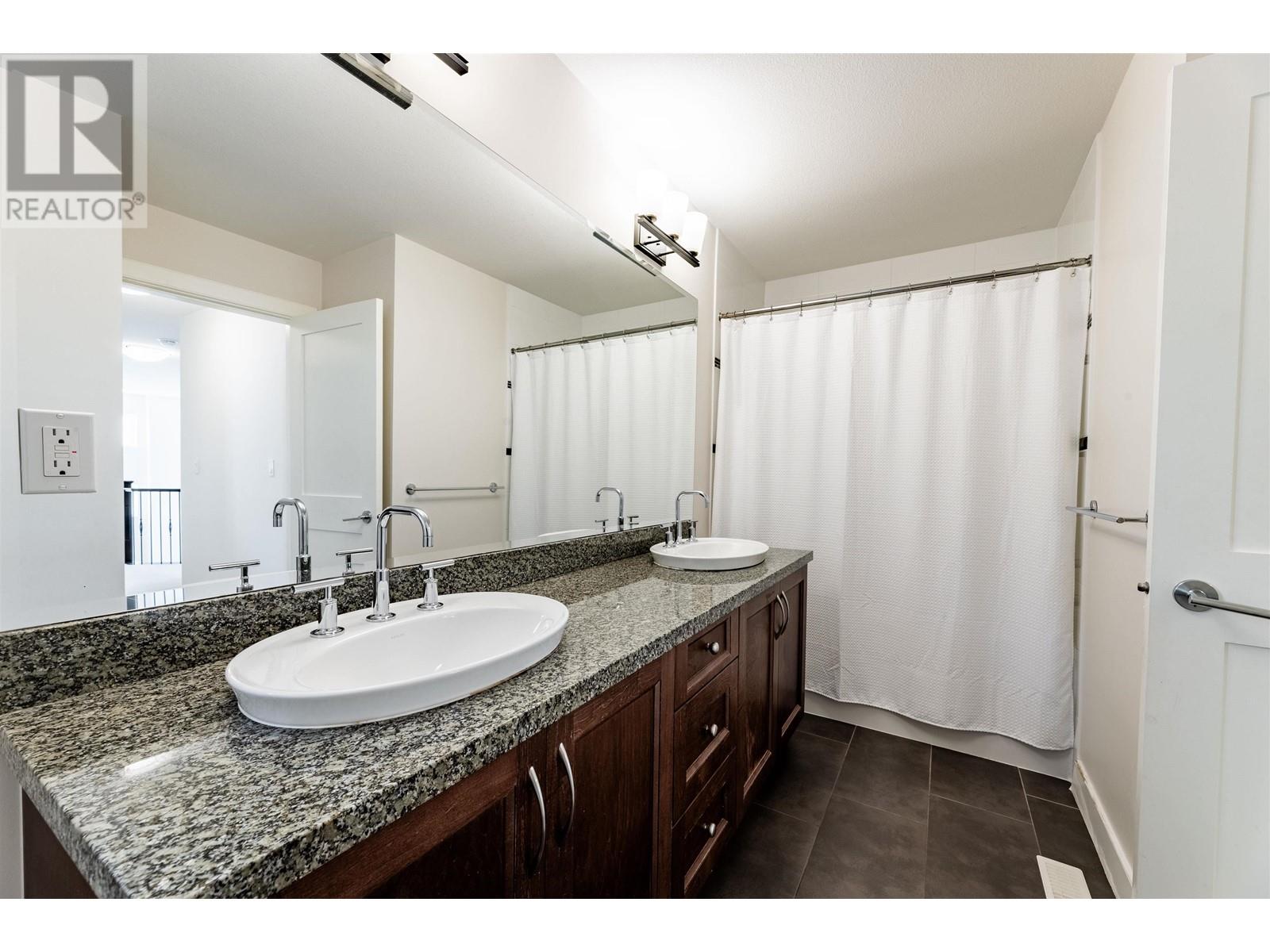 3438 Princeton Avenue, Coquitlam, British Columbia  V3E 0G1 - Photo 33 - R2814019