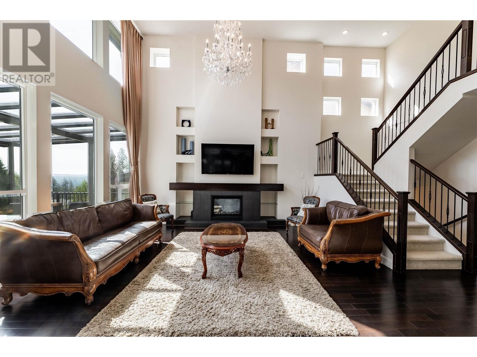 3438 Princeton Avenue, Coquitlam, British Columbia  V3E 0G1 - Photo 12 - R2814019