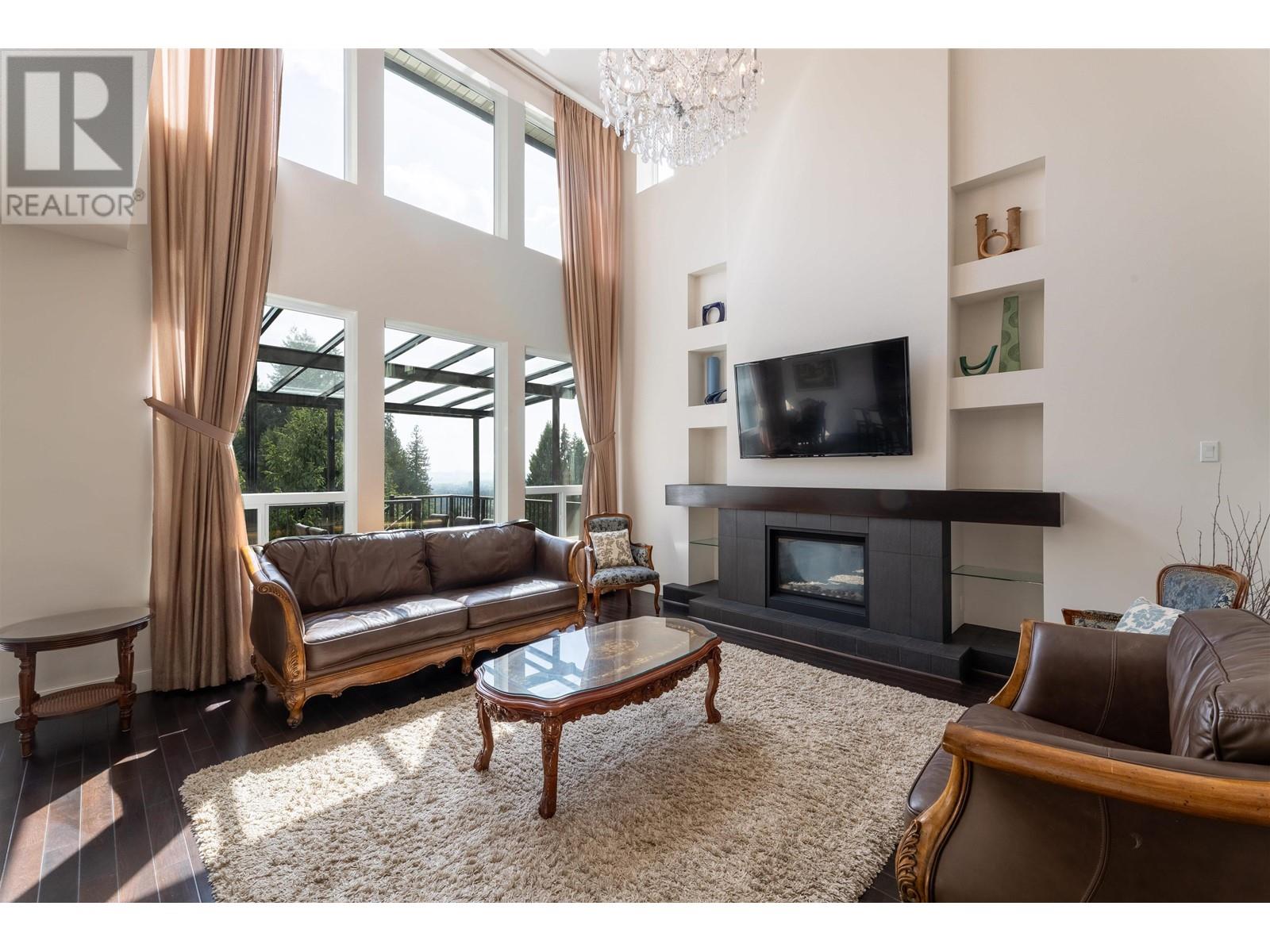 3438 Princeton Avenue, Coquitlam, British Columbia  V3E 0G1 - Photo 10 - R2814019