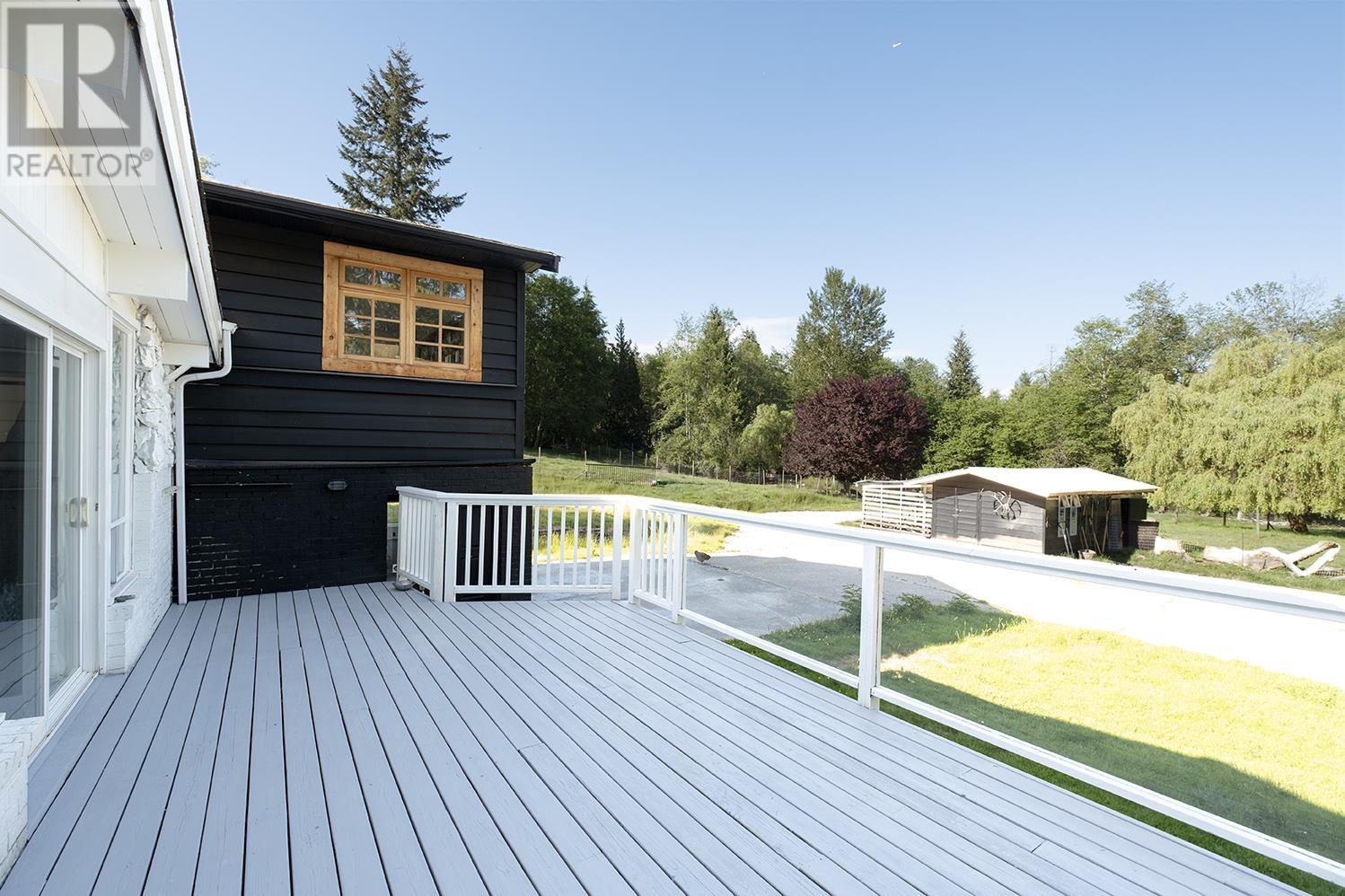1191 North Road, Gibsons, British Columbia  V0N 1V1 - Photo 6 - R2814418