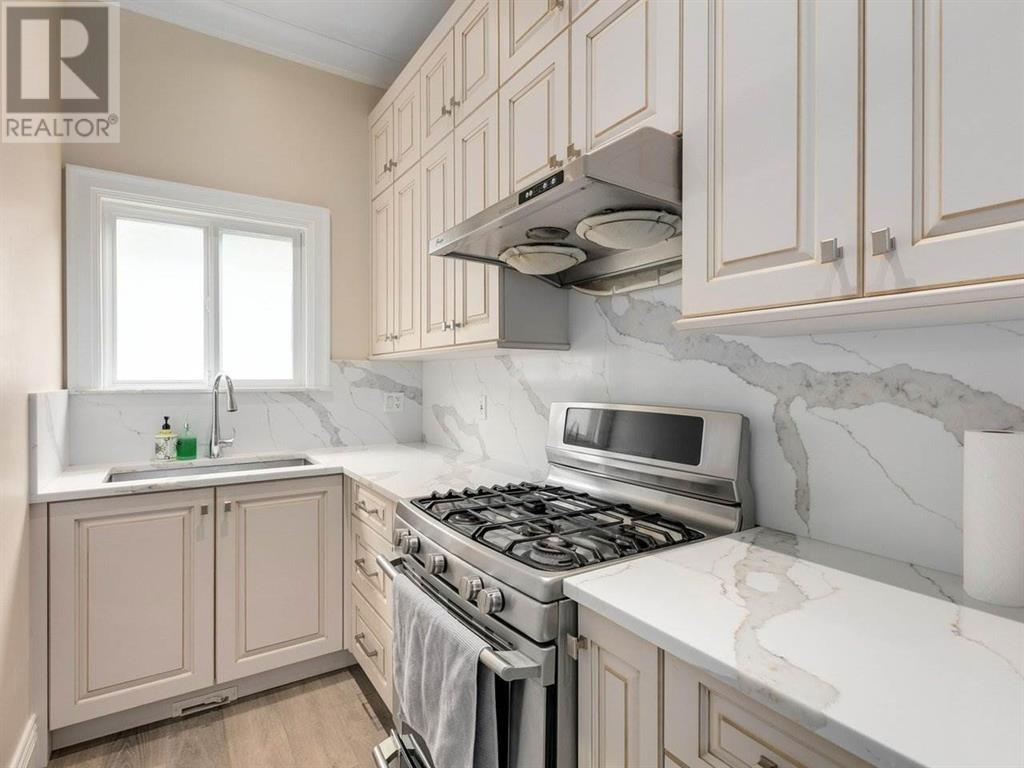 1957 W 62nd Avenue, Vancouver, British Columbia  V6P 2G5 - Photo 12 - R2814021