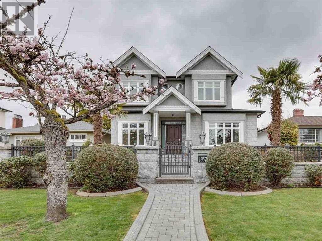 1957 W 62nd Avenue, Vancouver, British Columbia  V6P 2G5 - Photo 1 - R2814021