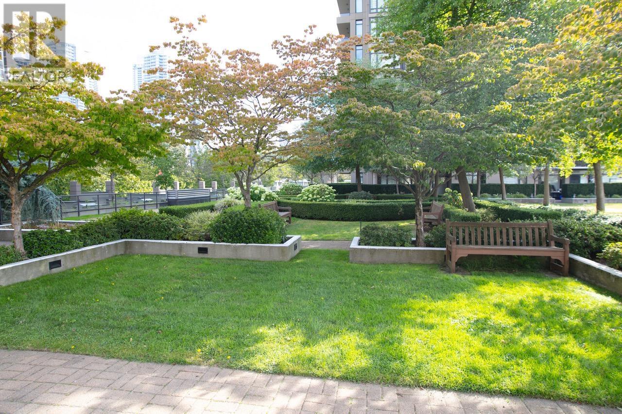 2406 2355 Madison Avenue, Burnaby, British Columbia  V5C 0B3 - Photo 21 - R2813809
