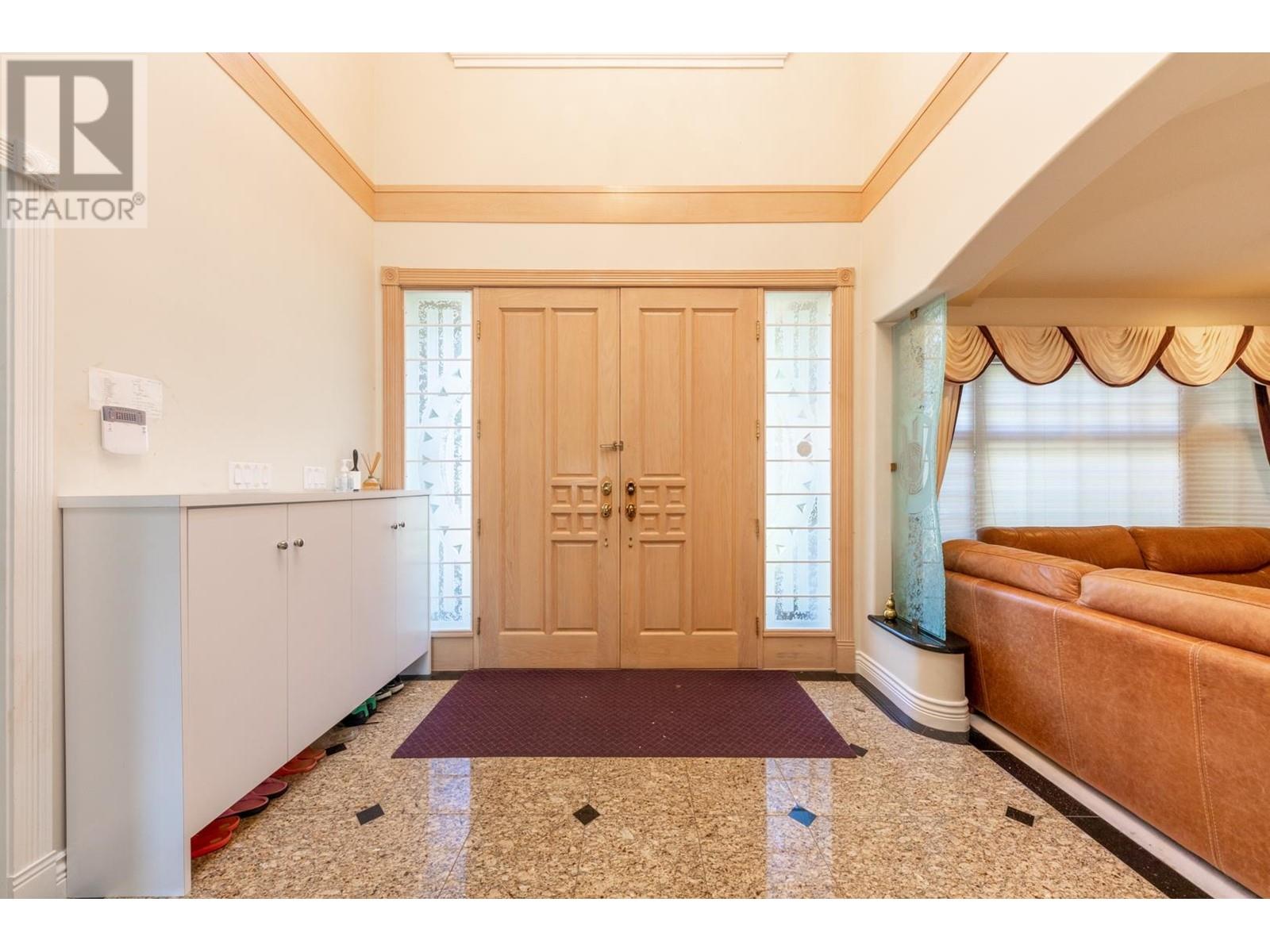 1238 W 58th Avenue, Vancouver, British Columbia  V6P 1W1 - Photo 3 - R2809946
