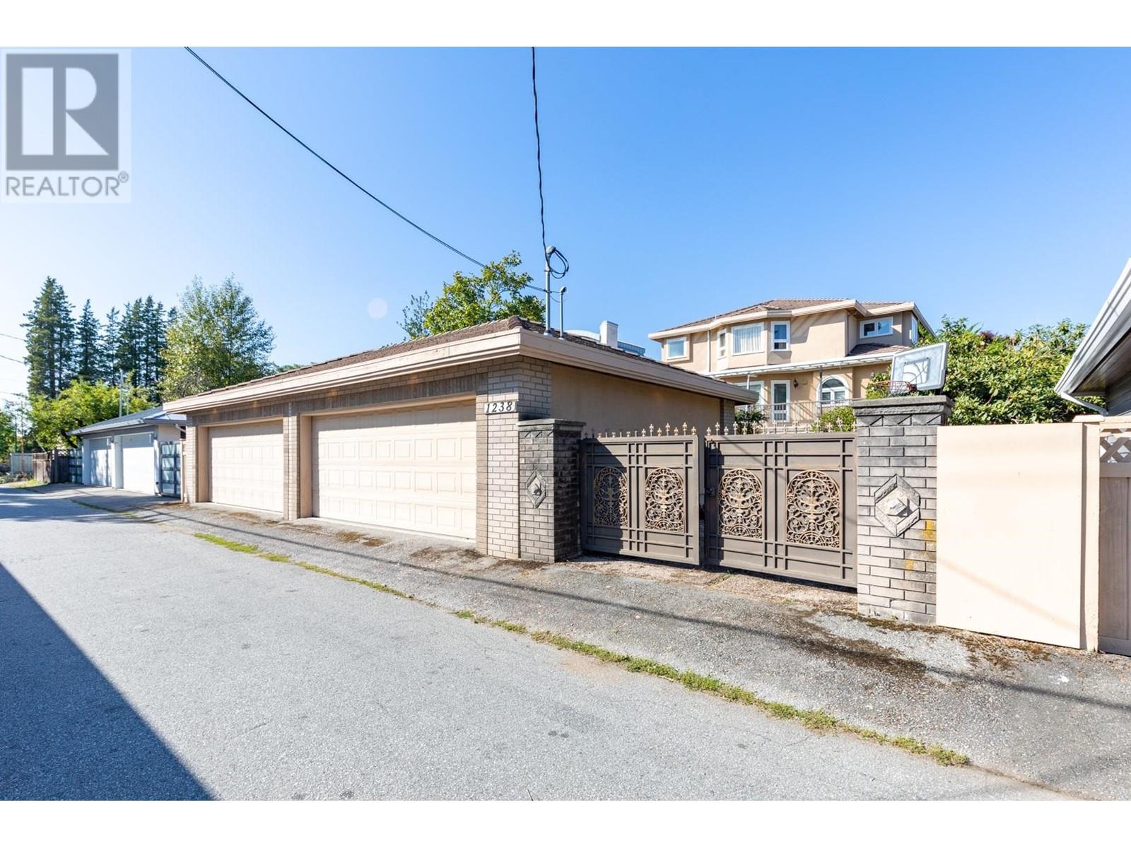1238 W 58th Avenue, Vancouver, British Columbia  V6P 1W1 - Photo 36 - R2809946