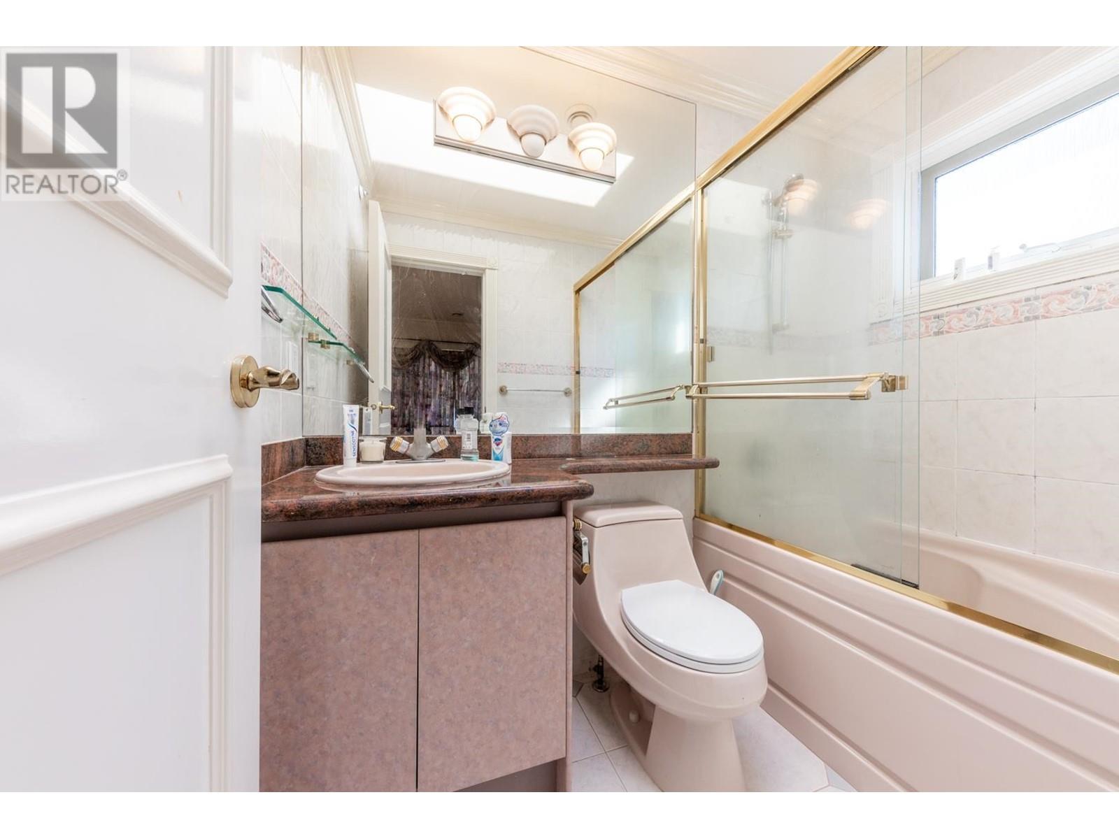 1238 W 58th Avenue, Vancouver, British Columbia  V6P 1W1 - Photo 23 - R2809946