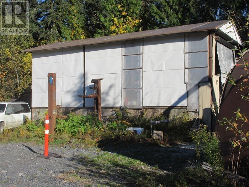 1014 Finch Drive, Squamish, British Columbia  V8B 0A7 - Photo 3 - R2814430