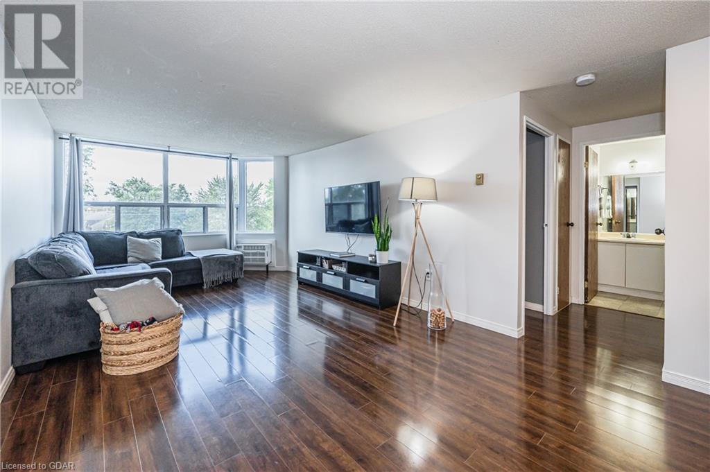 55 Green Valley Drive Unit# 209, Kitchener, Ontario  N2P 1Z6 - Photo 10 - 40481952