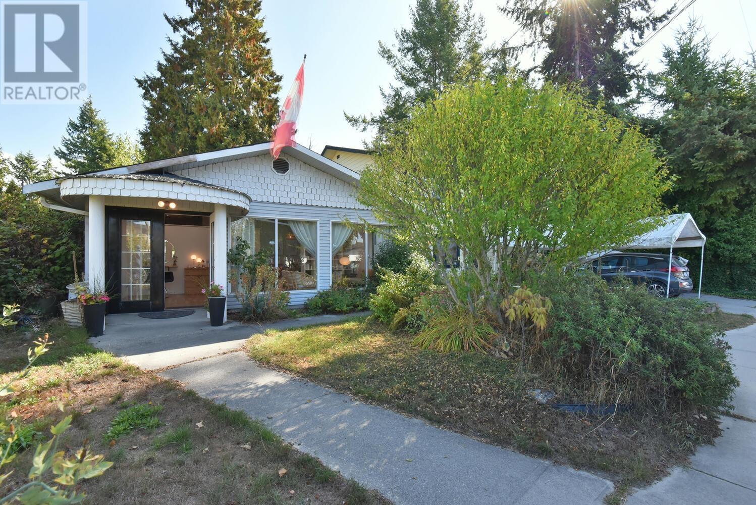 5662 Wharf Avenue, Sechelt, British Columbia  V7Z 0H5 - Photo 24 - R2814211