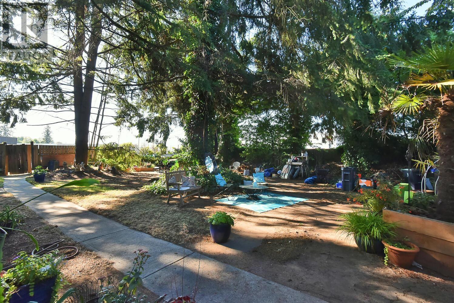 5662 Wharf Avenue, Sechelt, British Columbia  V7Z 0H5 - Photo 18 - R2814211