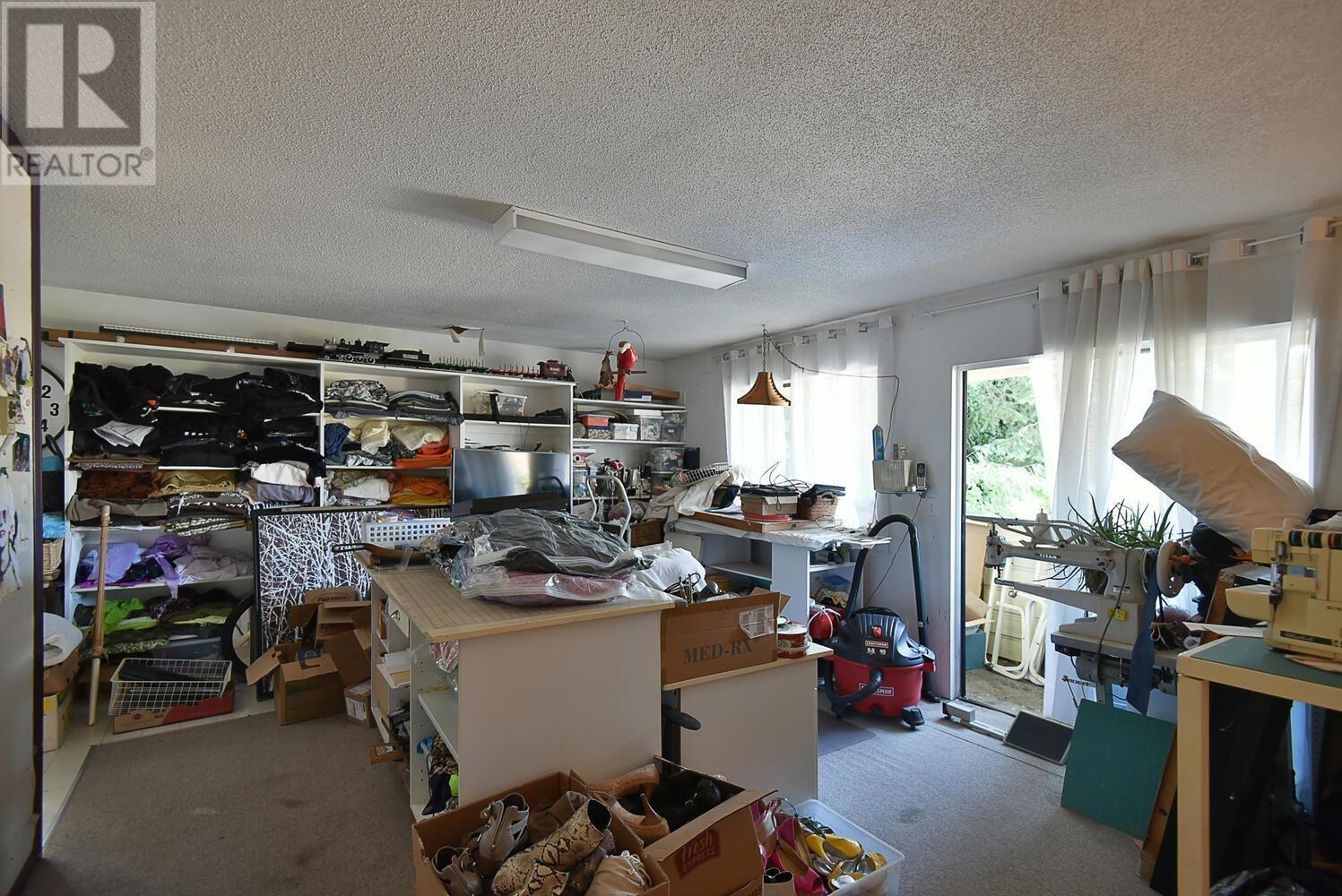 5662 Wharf Avenue, Sechelt, British Columbia  V7Z 0H5 - Photo 16 - R2814211