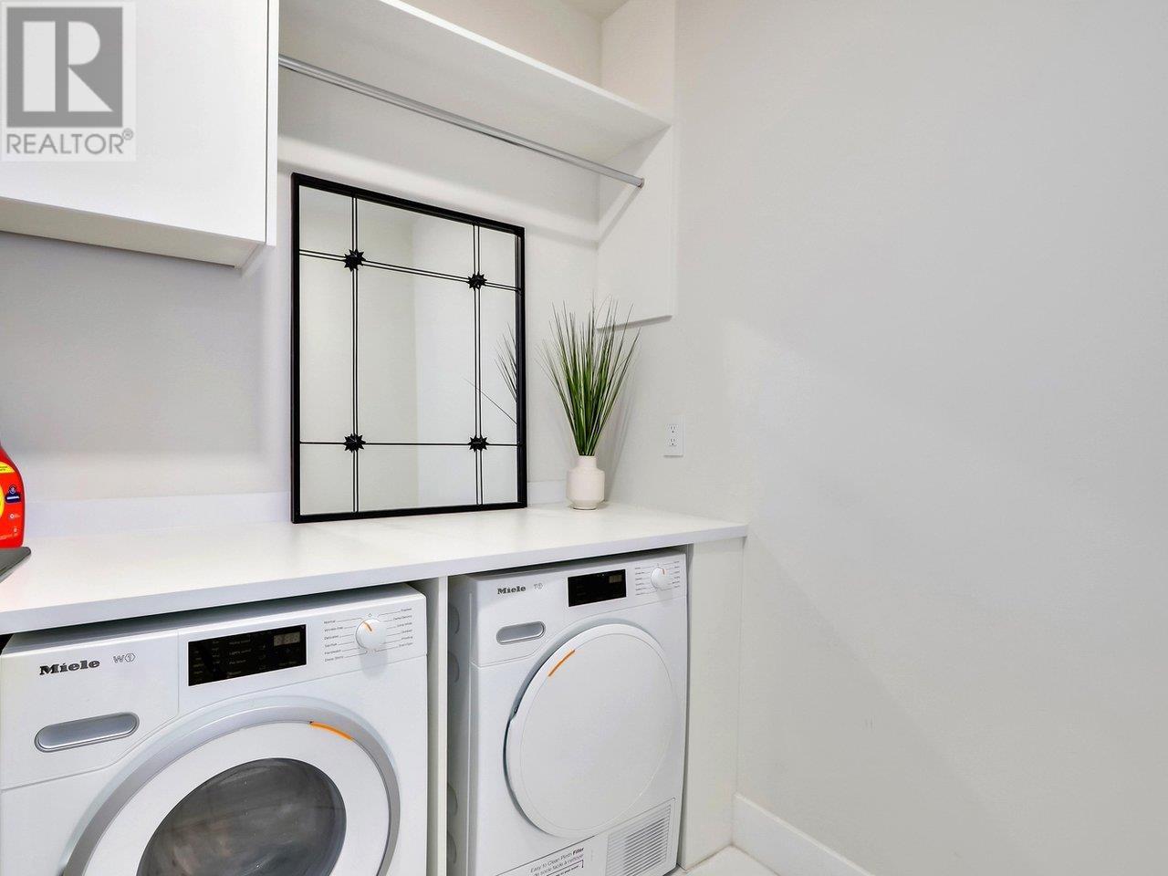 202 6691 Nelson Avenue, West Vancouver, British Columbia  V7W 2B2 - Photo 17 - R2814283