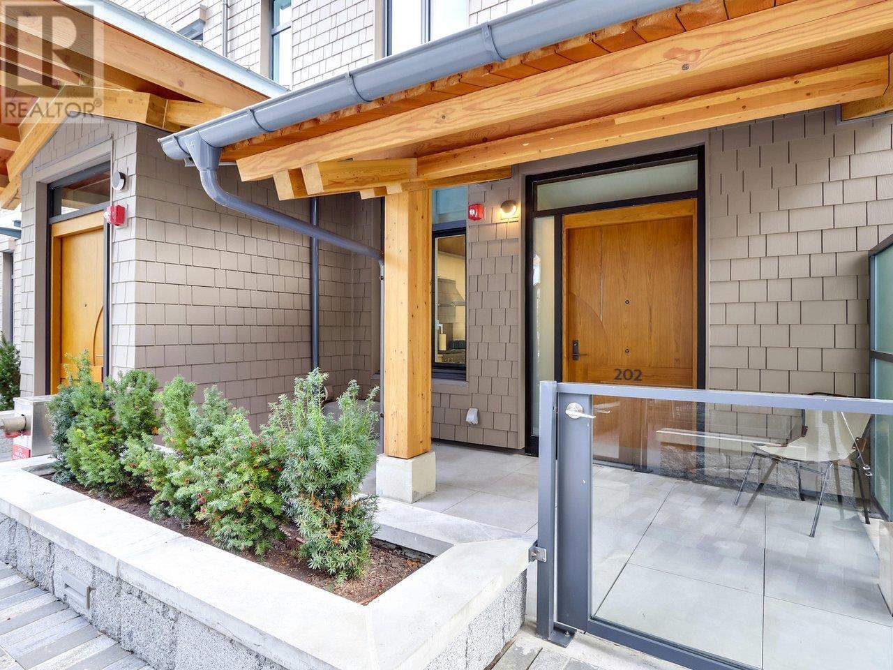 202 6691 Nelson Avenue, West Vancouver, British Columbia  V7W 2B2 - Photo 18 - R2814283
