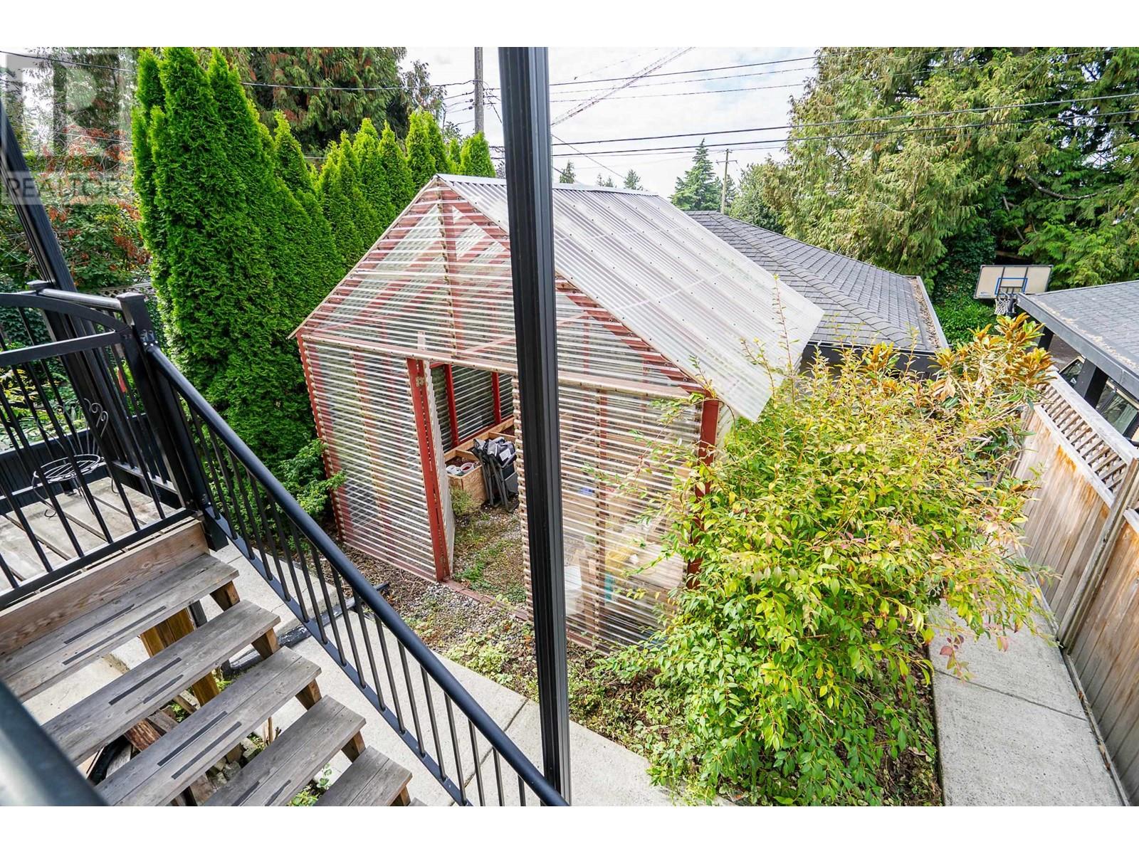 377 E 5th Street, North Vancouver, British Columbia  V7L 1M1 - Photo 32 - R2813604