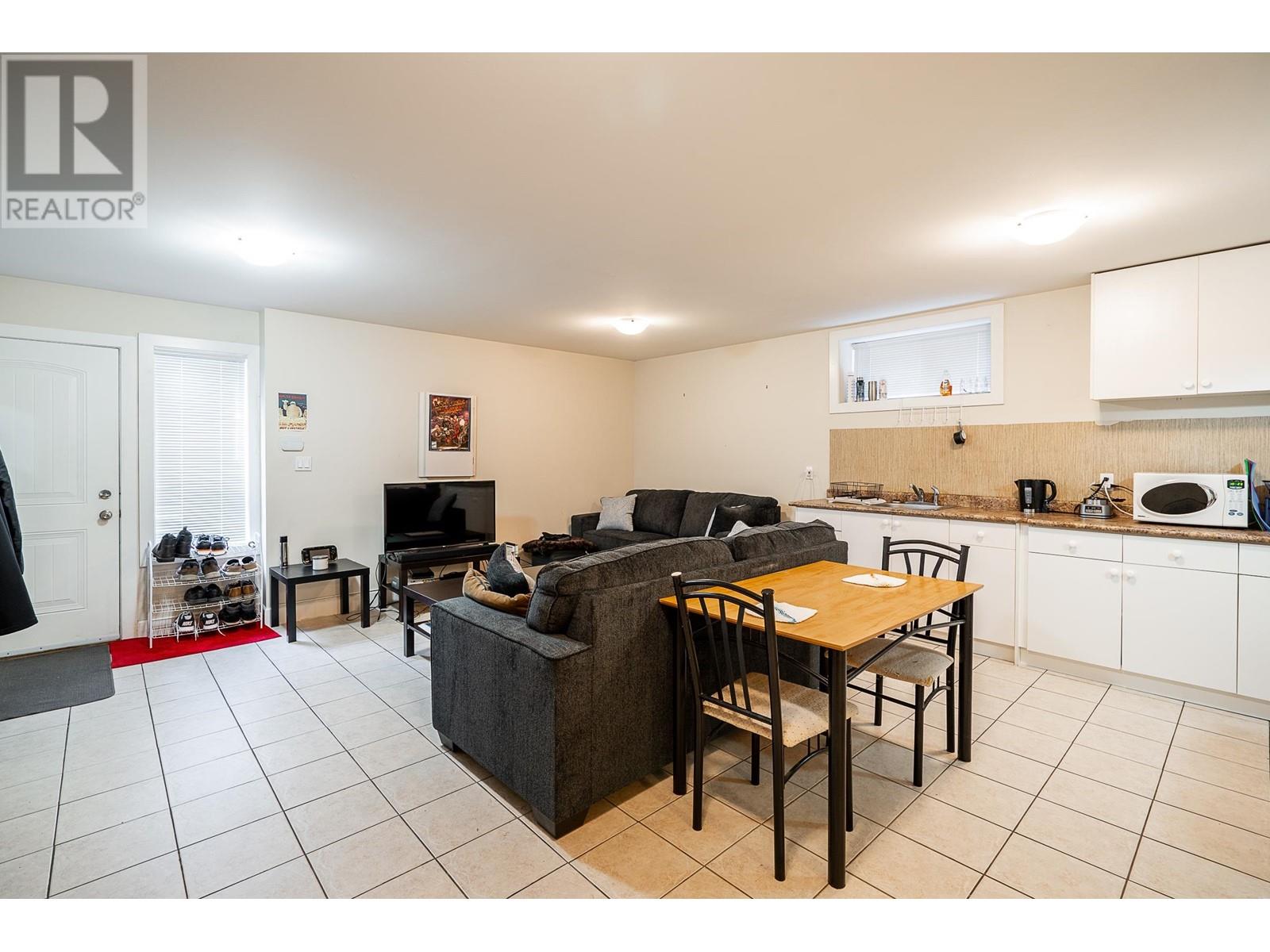 377 E 5th Street, North Vancouver, British Columbia  V7L 1M1 - Photo 36 - R2813604