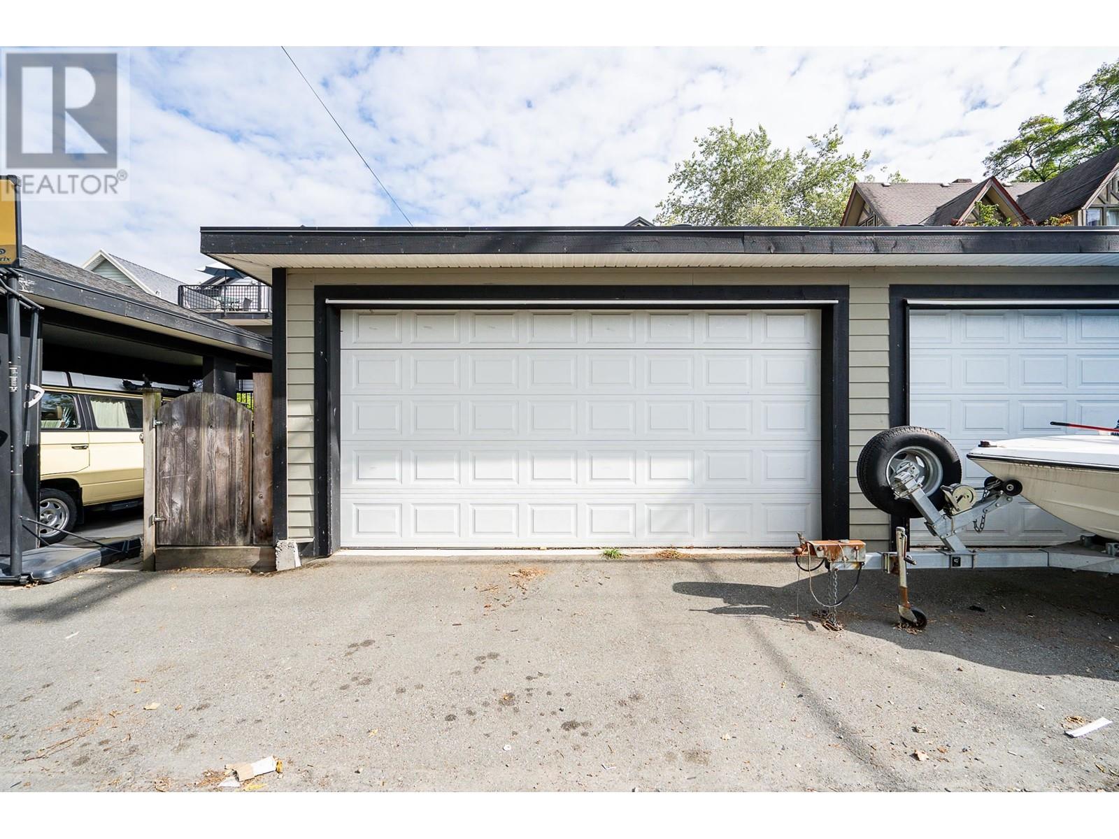 377 E 5th Street, North Vancouver, British Columbia  V7L 1M1 - Photo 39 - R2813604