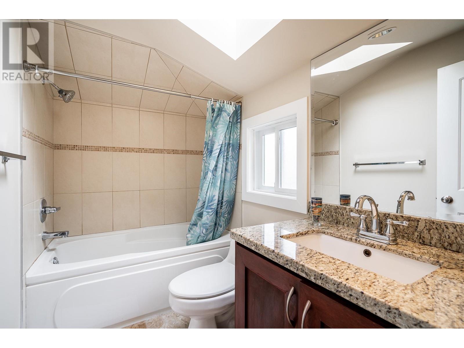 377 E 5th Street, North Vancouver, British Columbia  V7L 1M1 - Photo 29 - R2813604