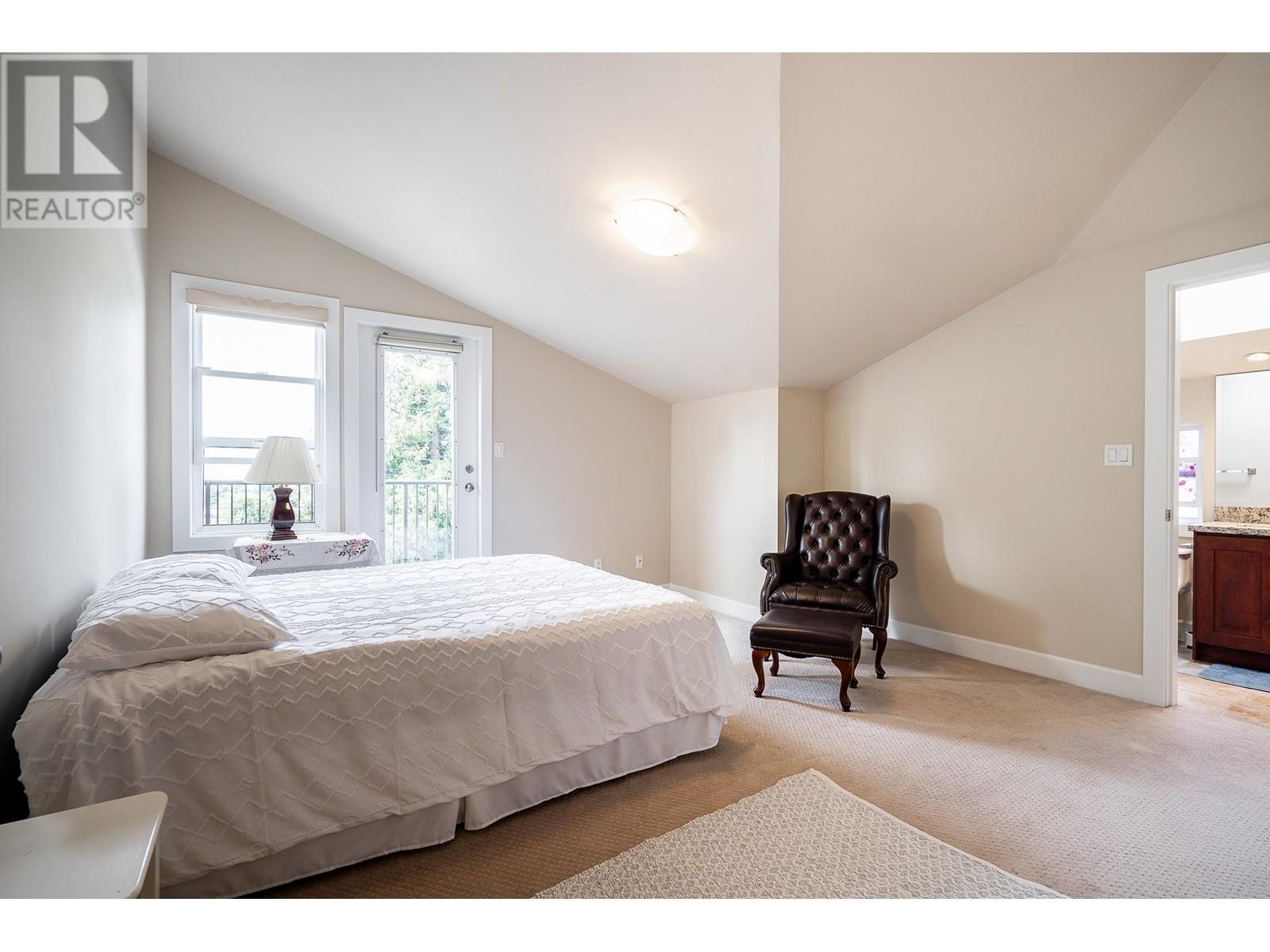 377 E 5th Street, North Vancouver, British Columbia  V7L 1M1 - Photo 20 - R2813604