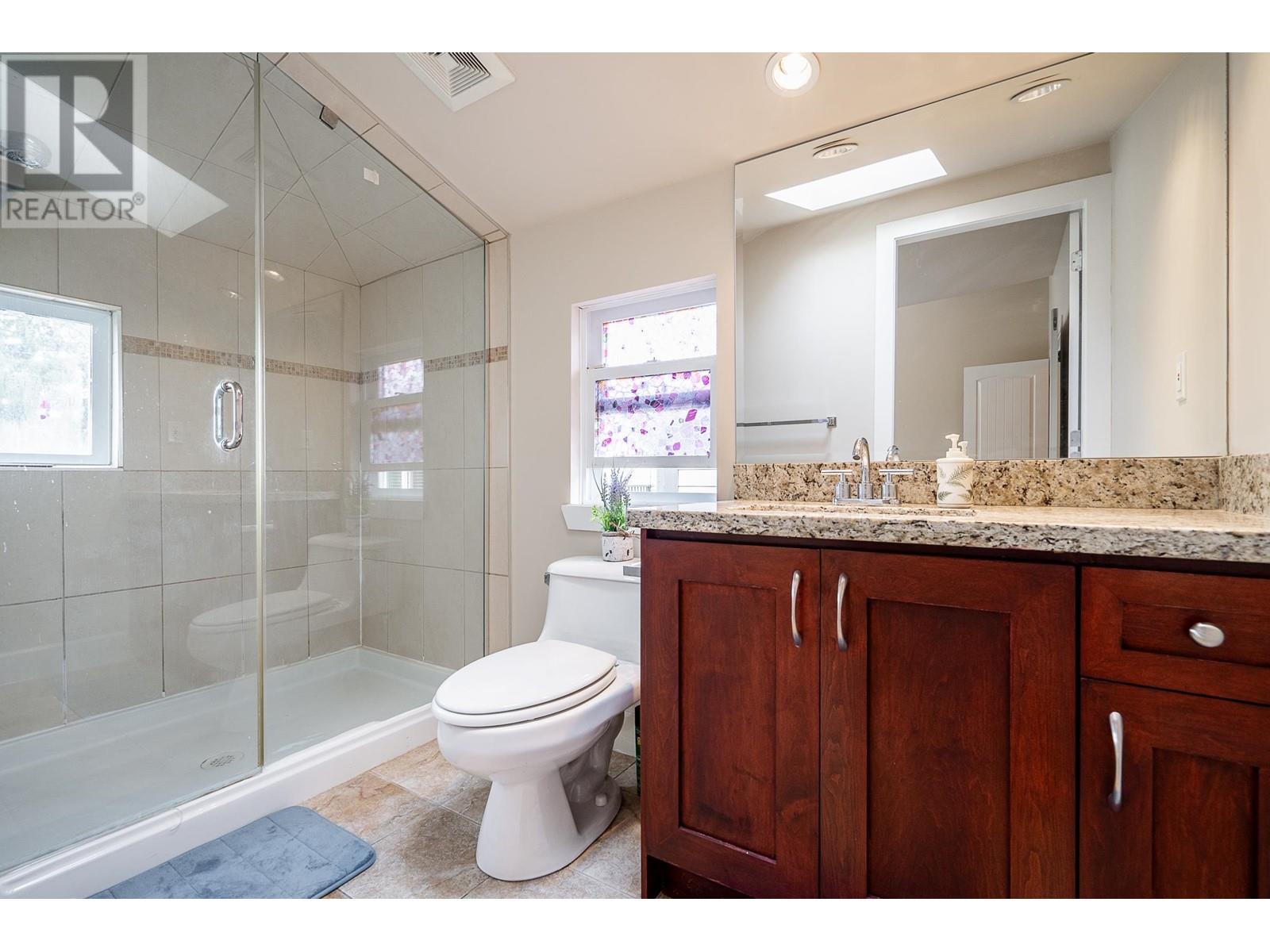 377 E 5th Street, North Vancouver, British Columbia  V7L 1M1 - Photo 24 - R2813604