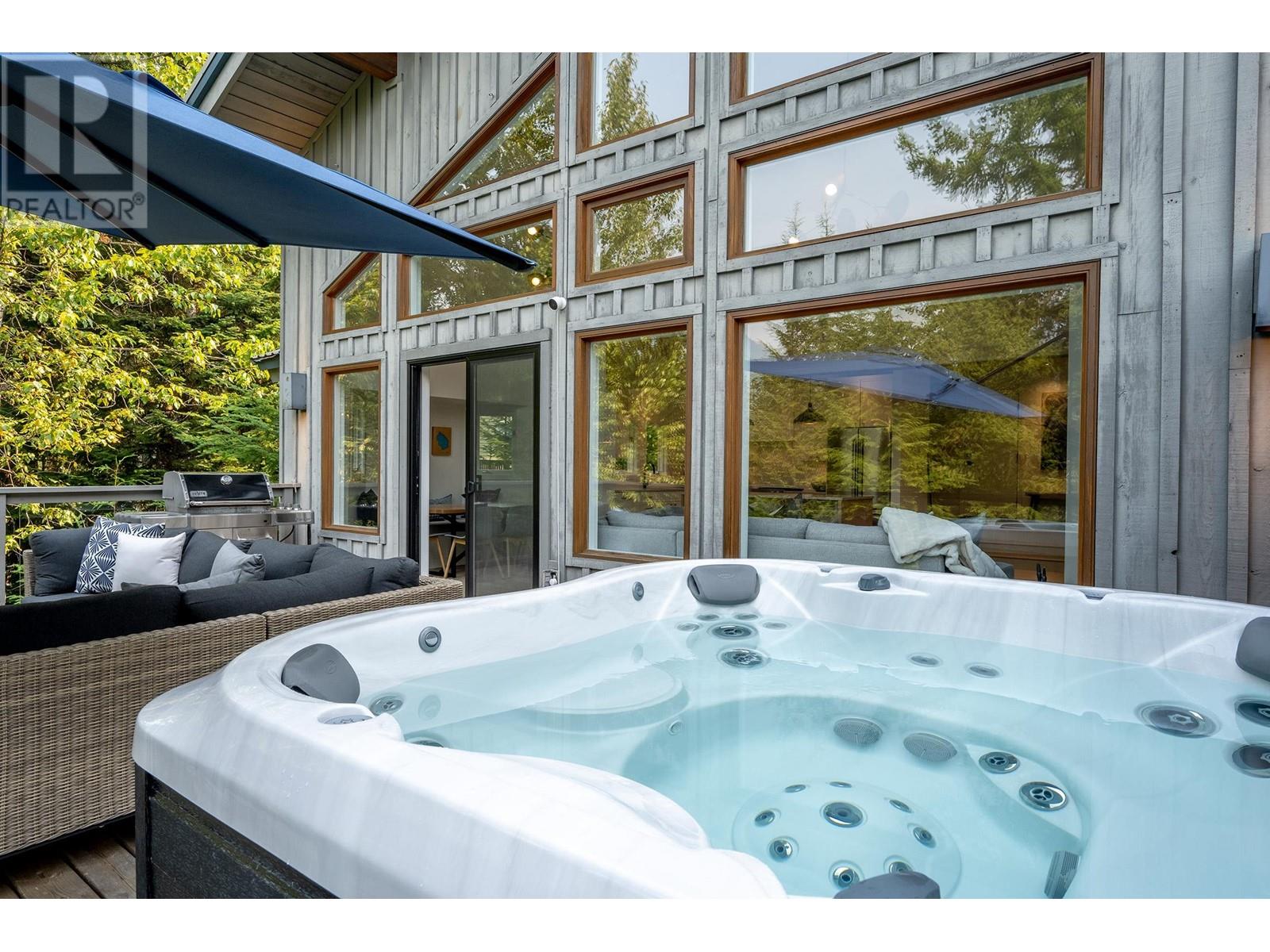6260 Eagle Drive, Whistler, British Columbia  V8E 0C7 - Photo 4 - R2810617