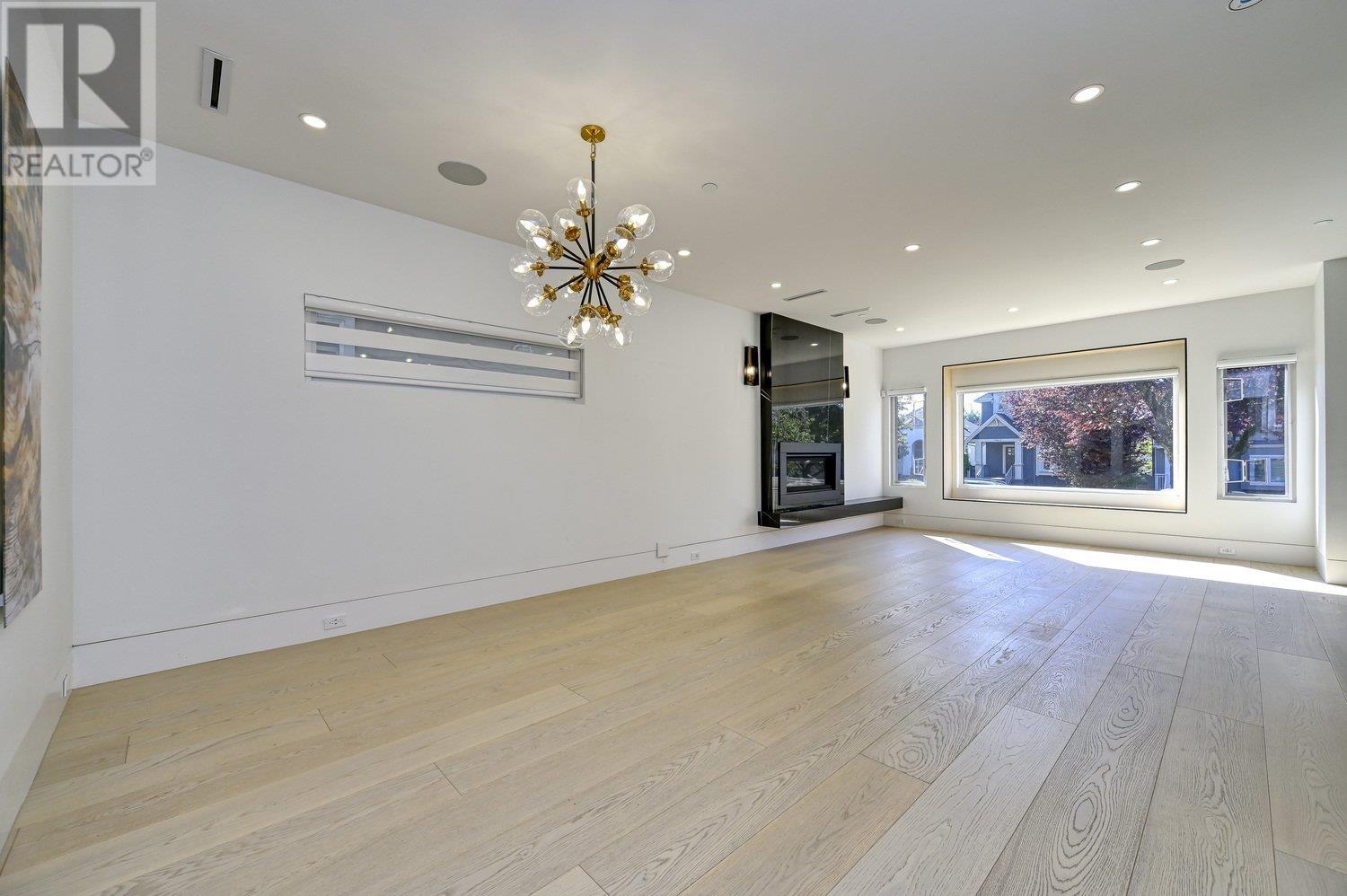 1955 W 42nd Avenue, Vancouver, British Columbia  V6M 2B2 - Photo 5 - R2813214