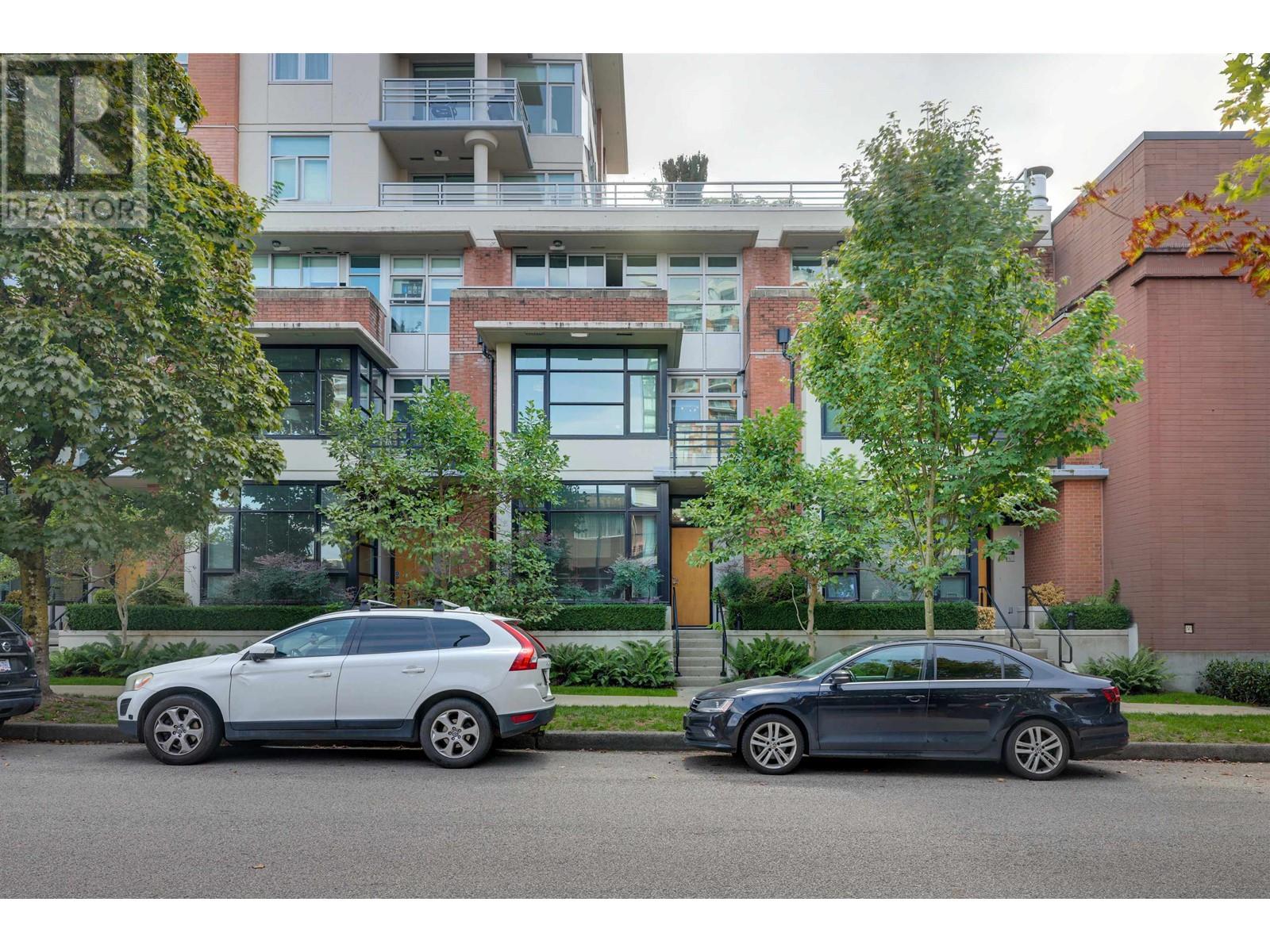 282 E 11TH AVENUE, vancouver, British Columbia