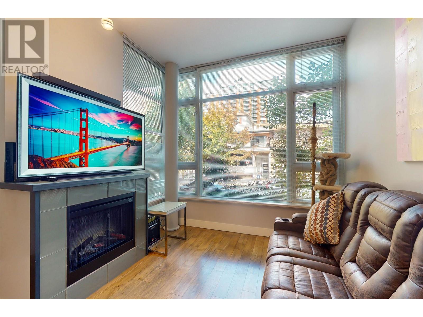 282 E 11th Avenue, Vancouver, British Columbia  V5T 2C3 - Photo 3 - R2814507