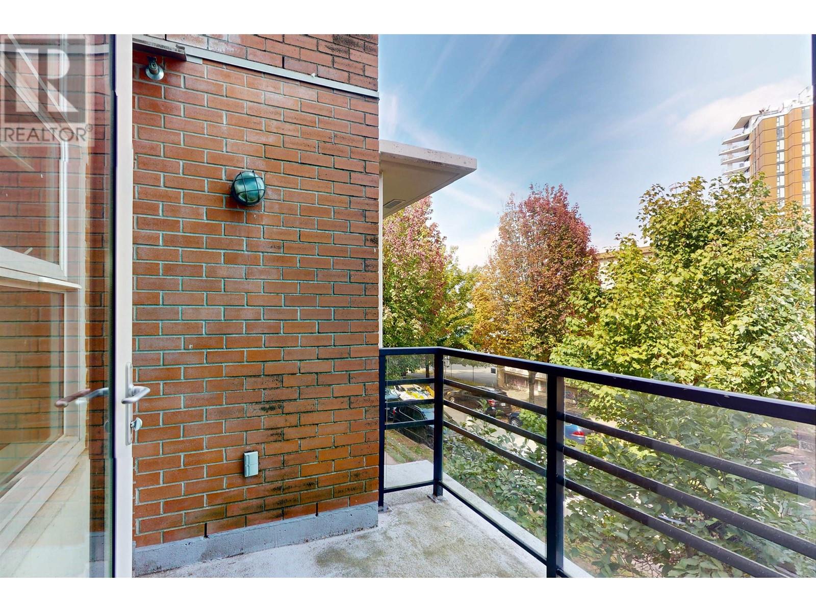 282 E 11th Avenue, Vancouver, British Columbia  V5T 2C3 - Photo 4 - R2814507