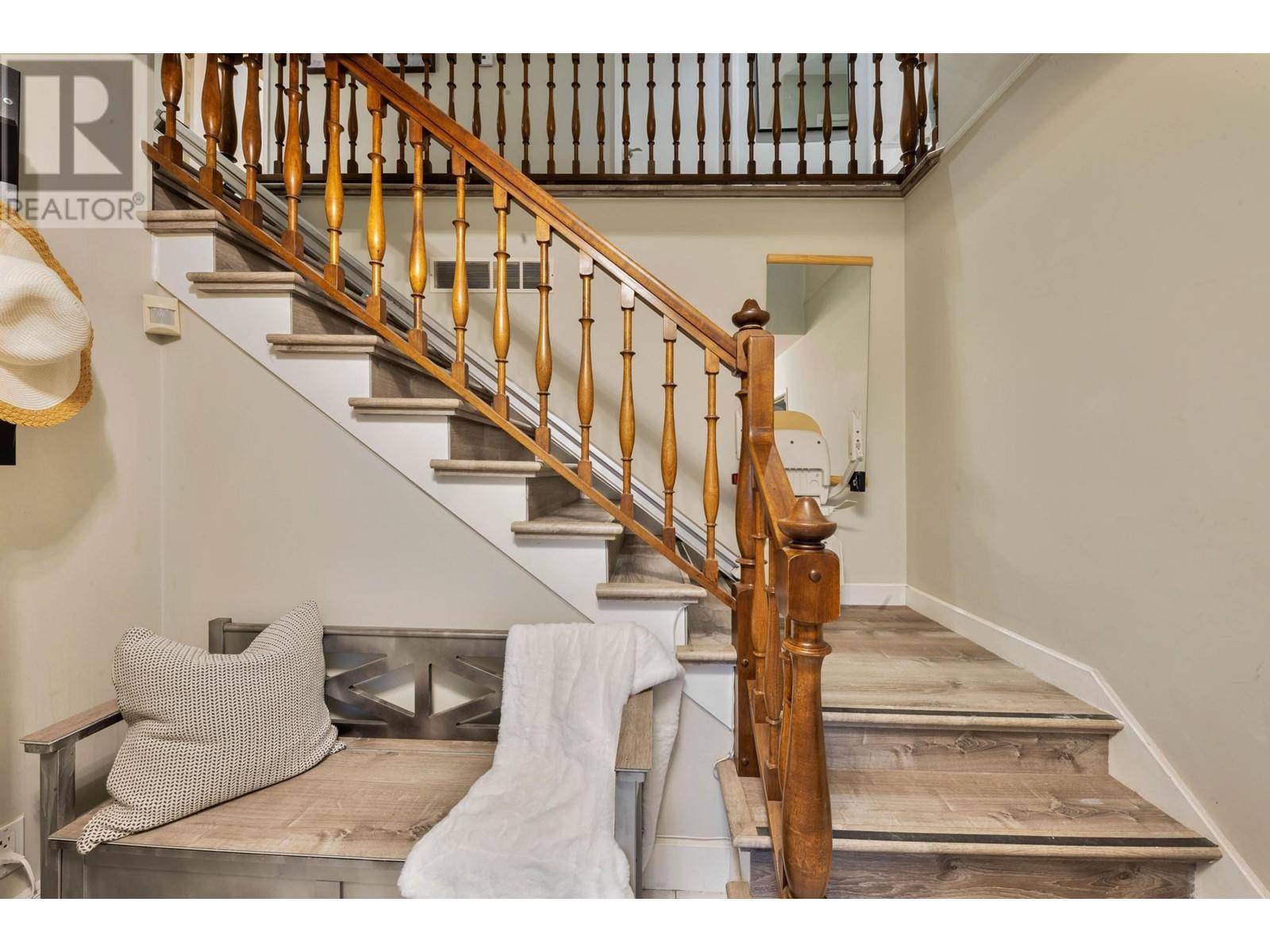 550 Crestwood Avenue, North Vancouver, British Columbia  V7N 3C5 - Photo 31 - R2814455