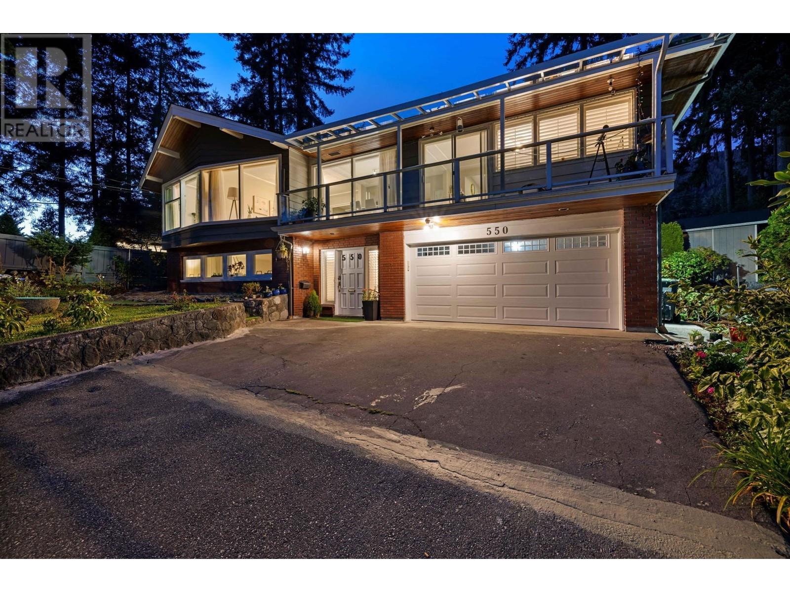 550 Crestwood Avenue, North Vancouver, British Columbia  V7N 3C5 - Photo 32 - R2814455