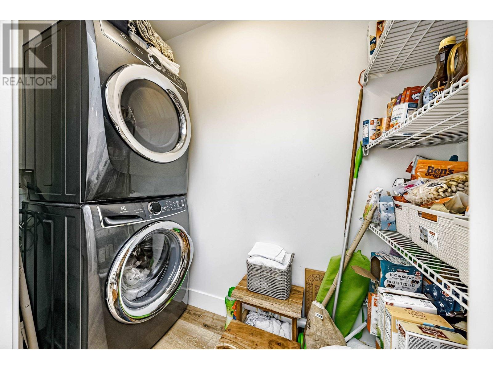 903 Walls Avenue, Coquitlam, British Columbia  V3K 2T2 - Photo 16 - R2814528