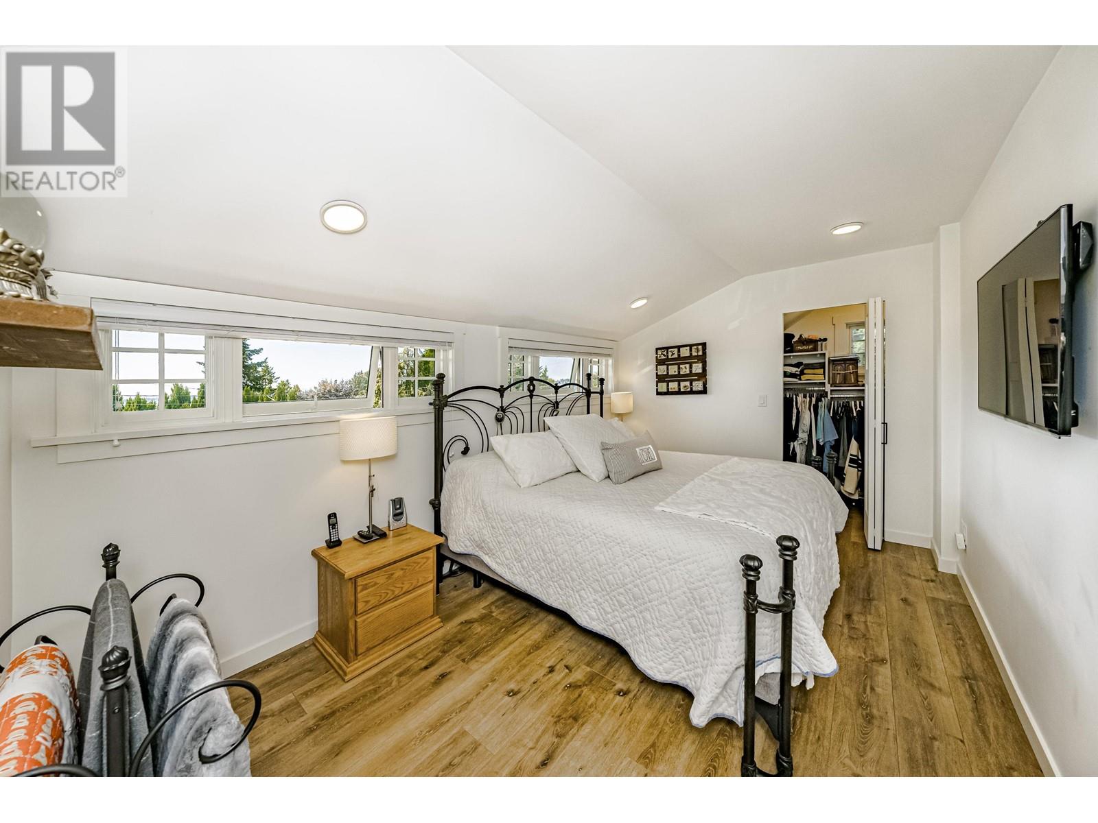 903 Walls Avenue, Coquitlam, British Columbia  V3K 2T2 - Photo 19 - R2814528