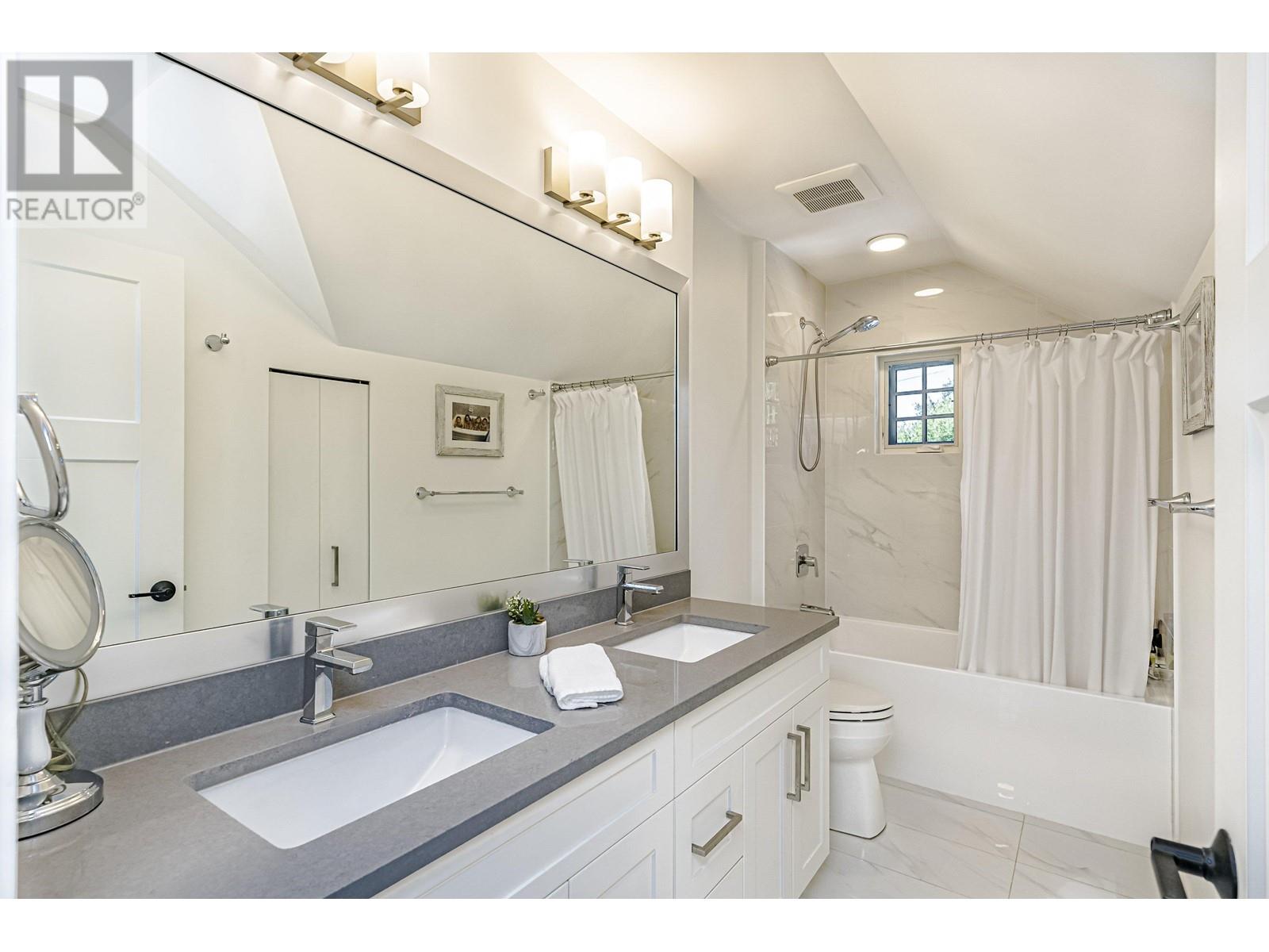 903 Walls Avenue, Coquitlam, British Columbia  V3K 2T2 - Photo 22 - R2814528