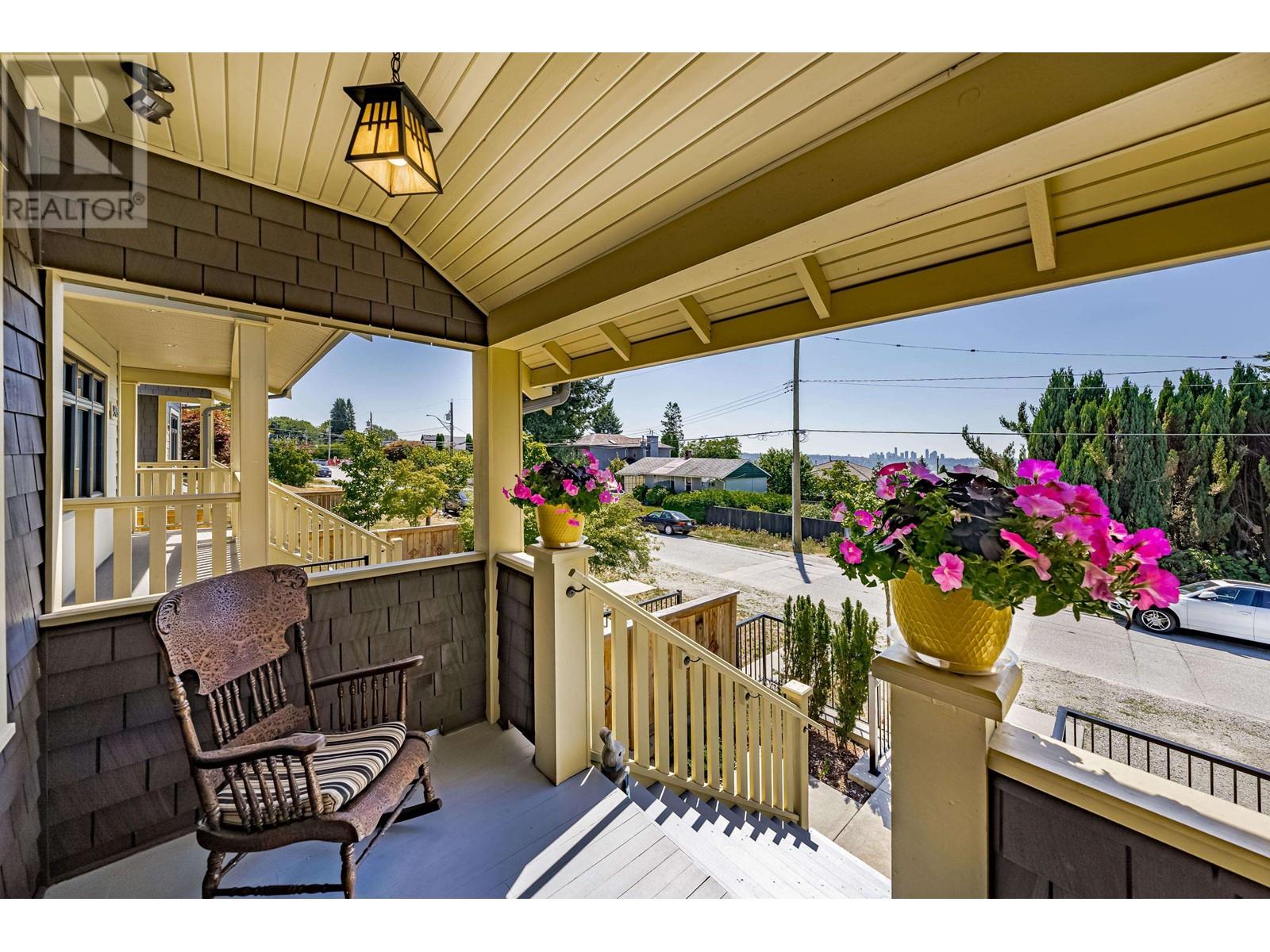 903 Walls Avenue, Coquitlam, British Columbia  V3K 2T2 - Photo 4 - R2814528