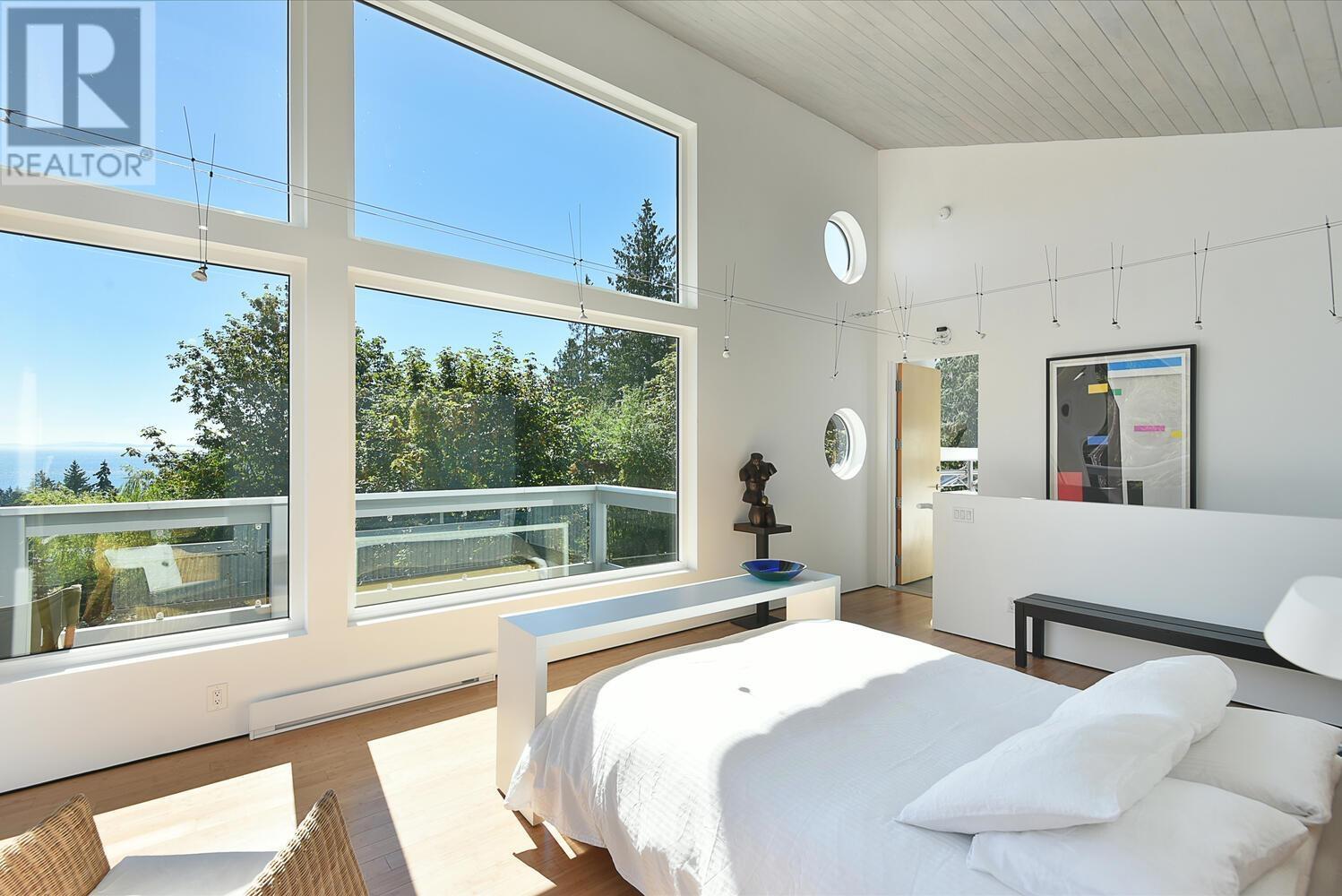 5550 Nickerson Road, Sechelt, British Columbia  V7Z 0M4 - Photo 19 - R2814533