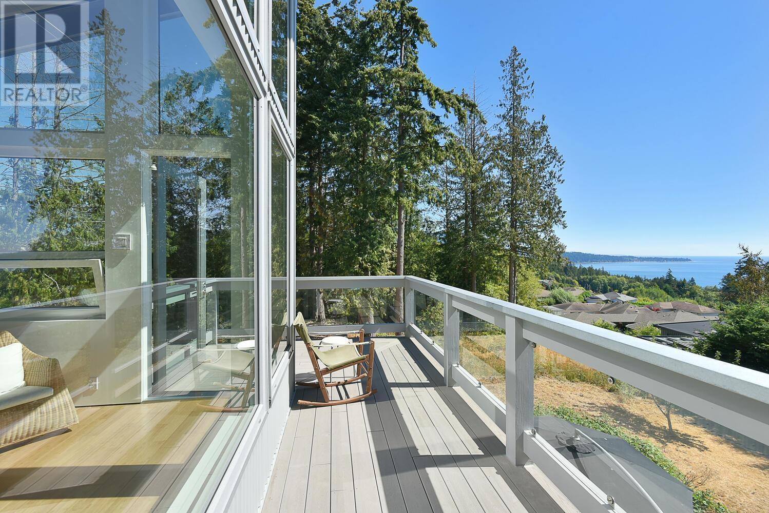 5550 Nickerson Road, Sechelt, British Columbia  V7Z 0M4 - Photo 23 - R2814533