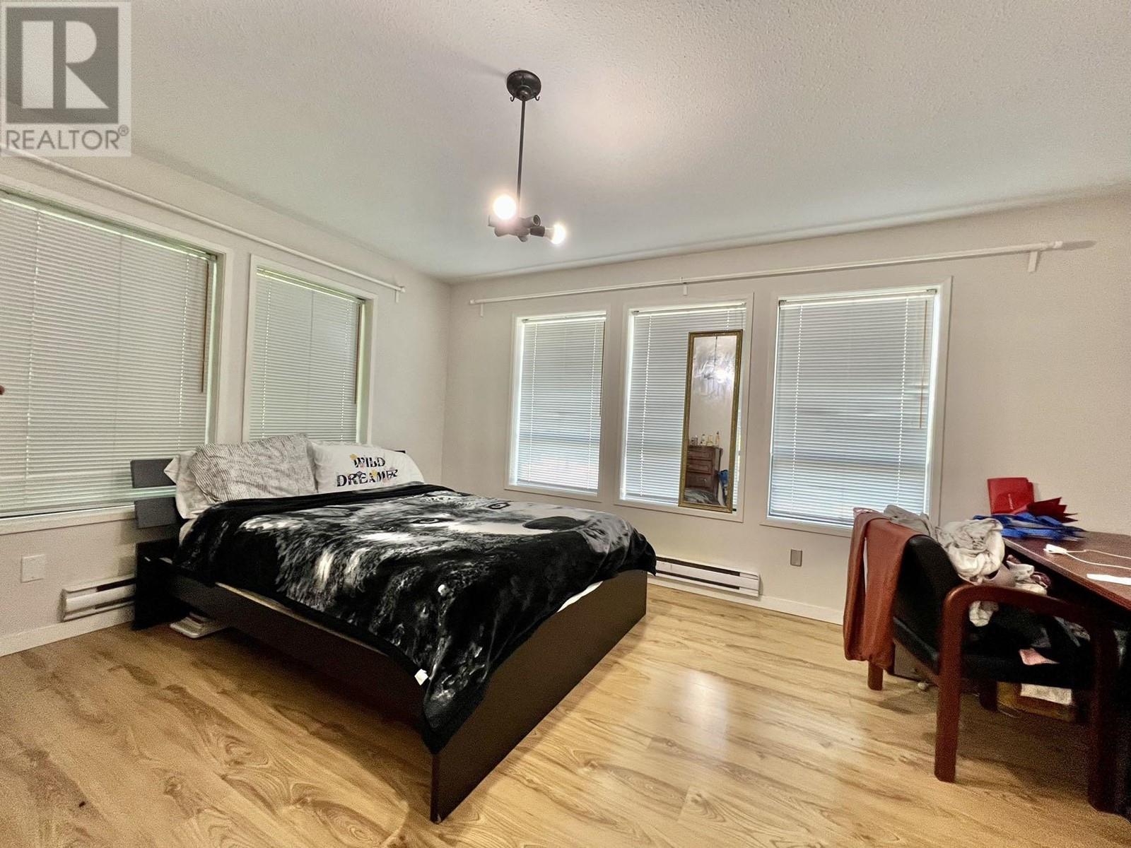 5280 Sperling Avenue, Burnaby, British Columbia  V5E 2T5 - Photo 9 - R2814278