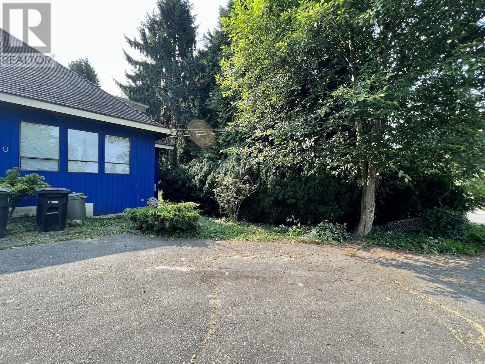5280 Sperling Avenue, Burnaby, British Columbia  V5E 2T5 - Photo 2 - R2814278