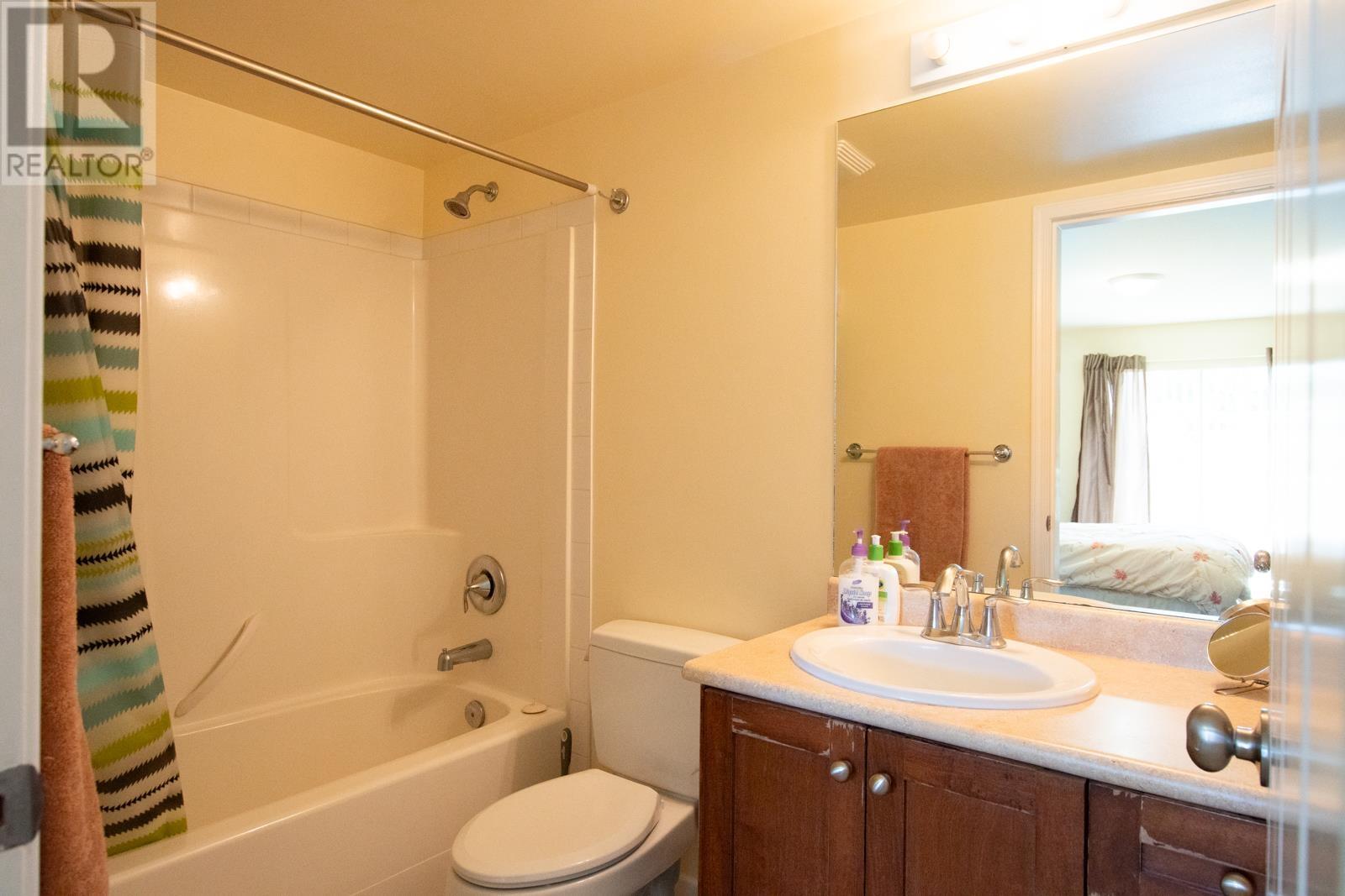 202 624 Shaw Road, Gibsons, British Columbia  V0N 1V8 - Photo 15 - R2804352