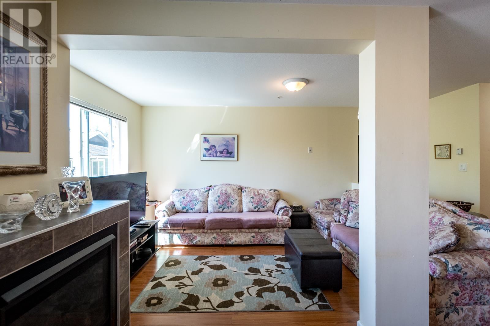 202 624 Shaw Road, Gibsons, British Columbia  V0N 1V8 - Photo 11 - R2804352